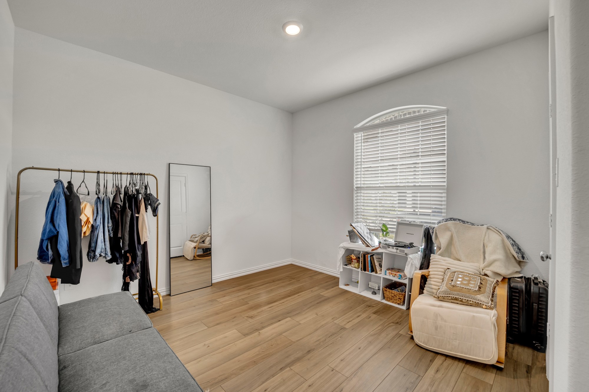 3221 Sioux Trail