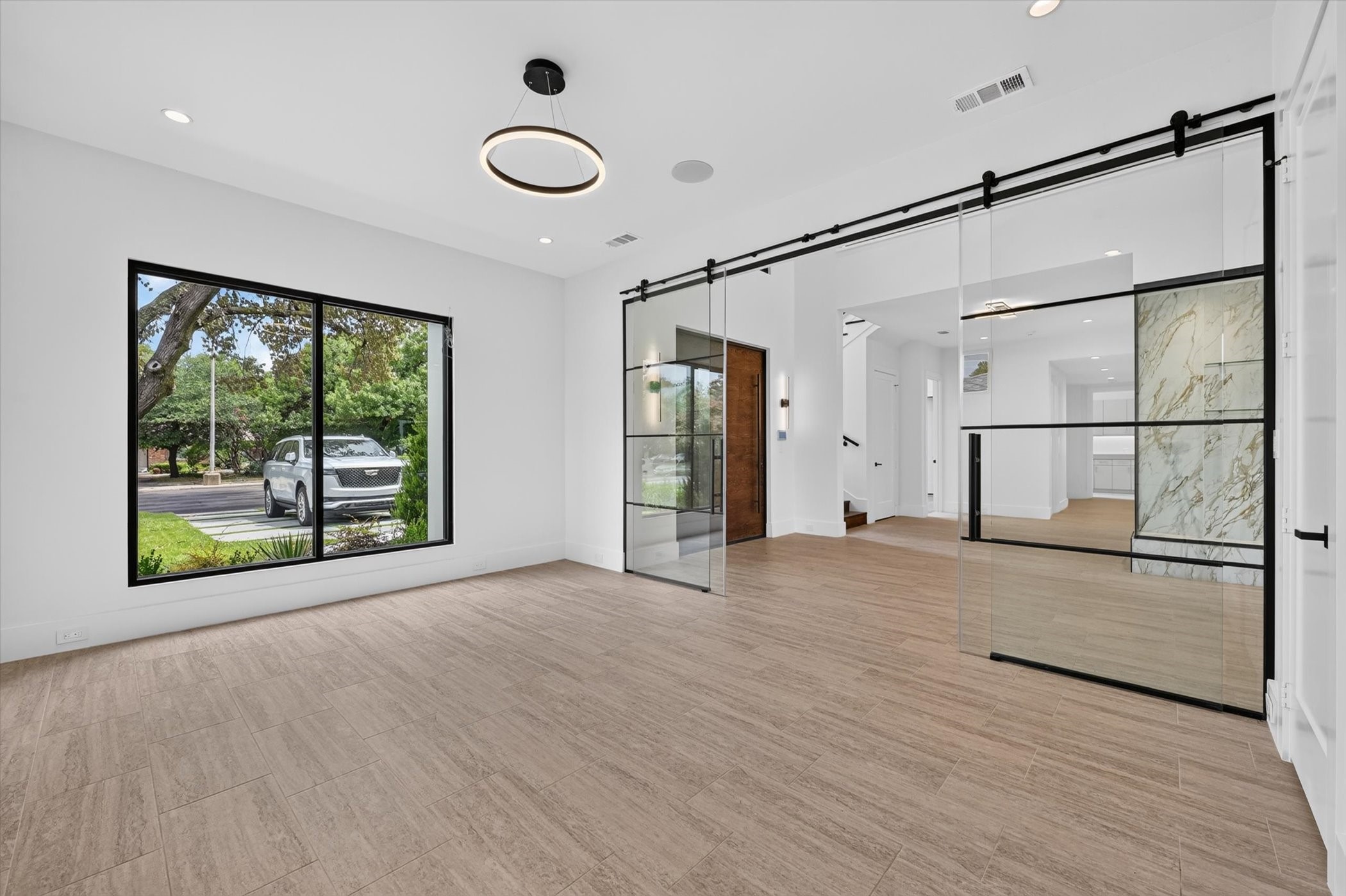6466 Royal Lane