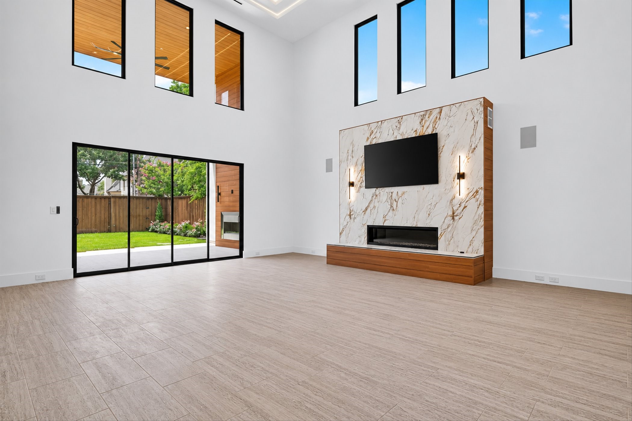 6466 Royal Lane