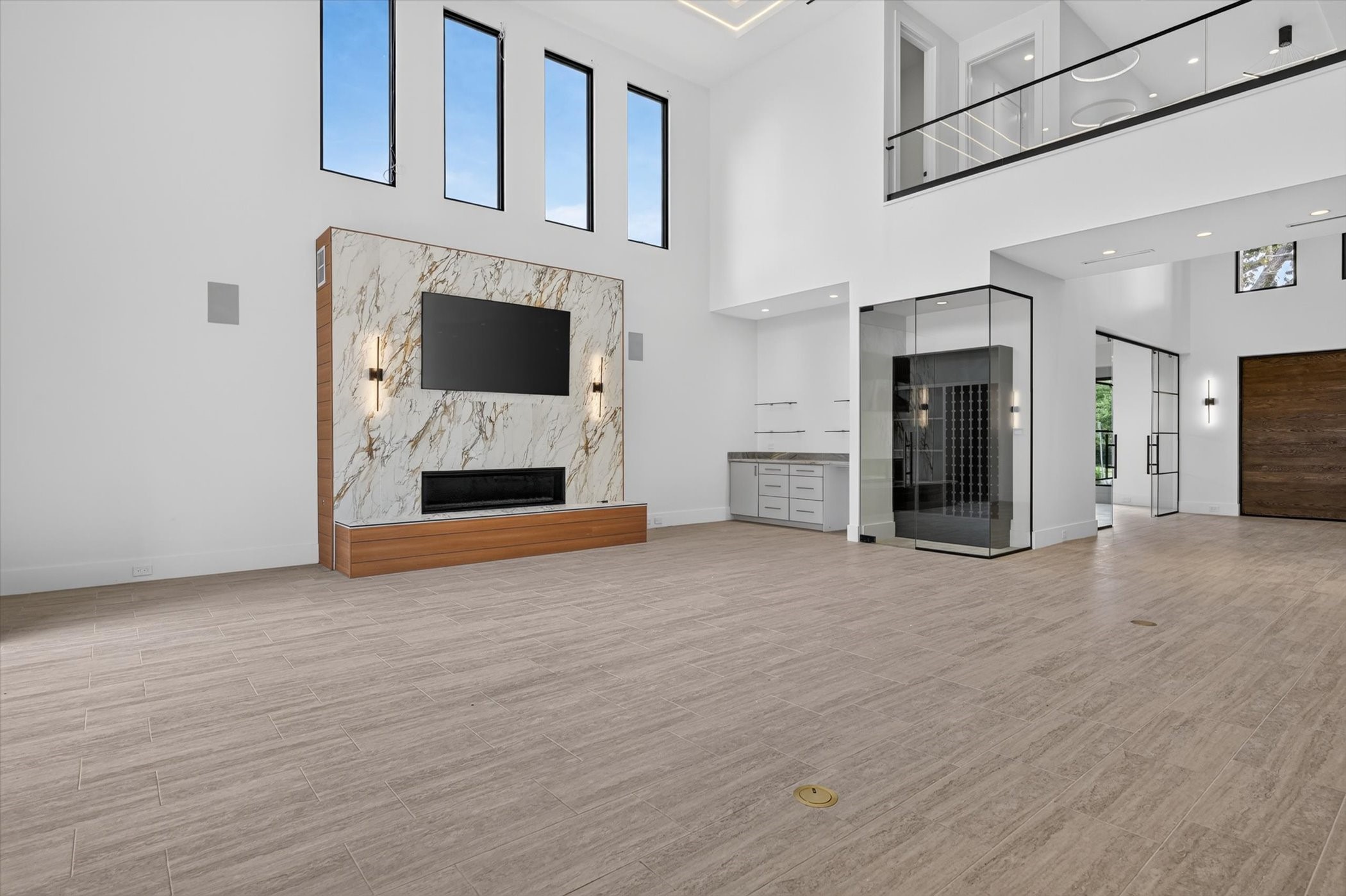 6466 Royal Lane