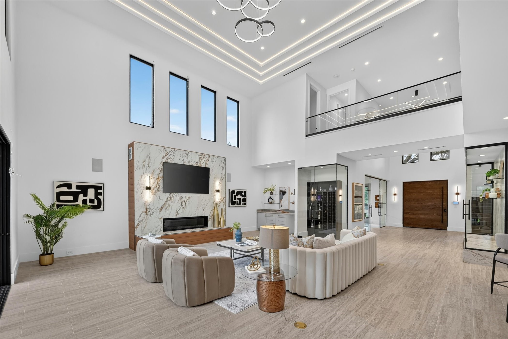 6466 Royal Lane