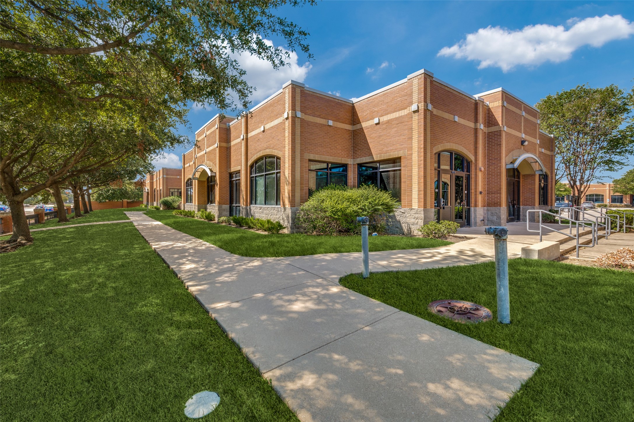 8880 N Macarthur Boulevard 100