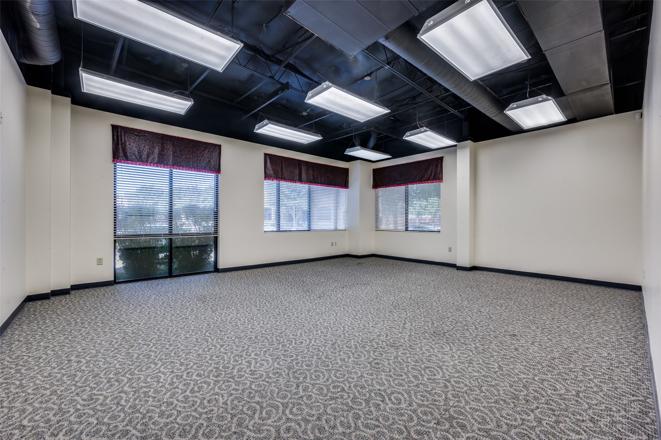 8880 N Macarthur Boulevard 100