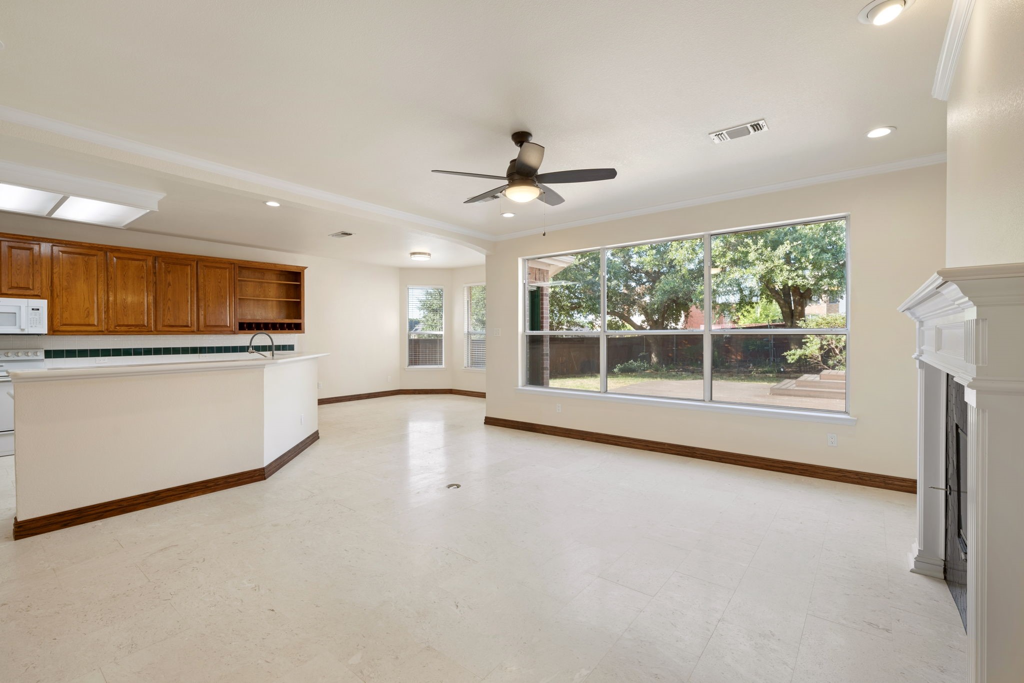 1718 Lake Bluff Drive