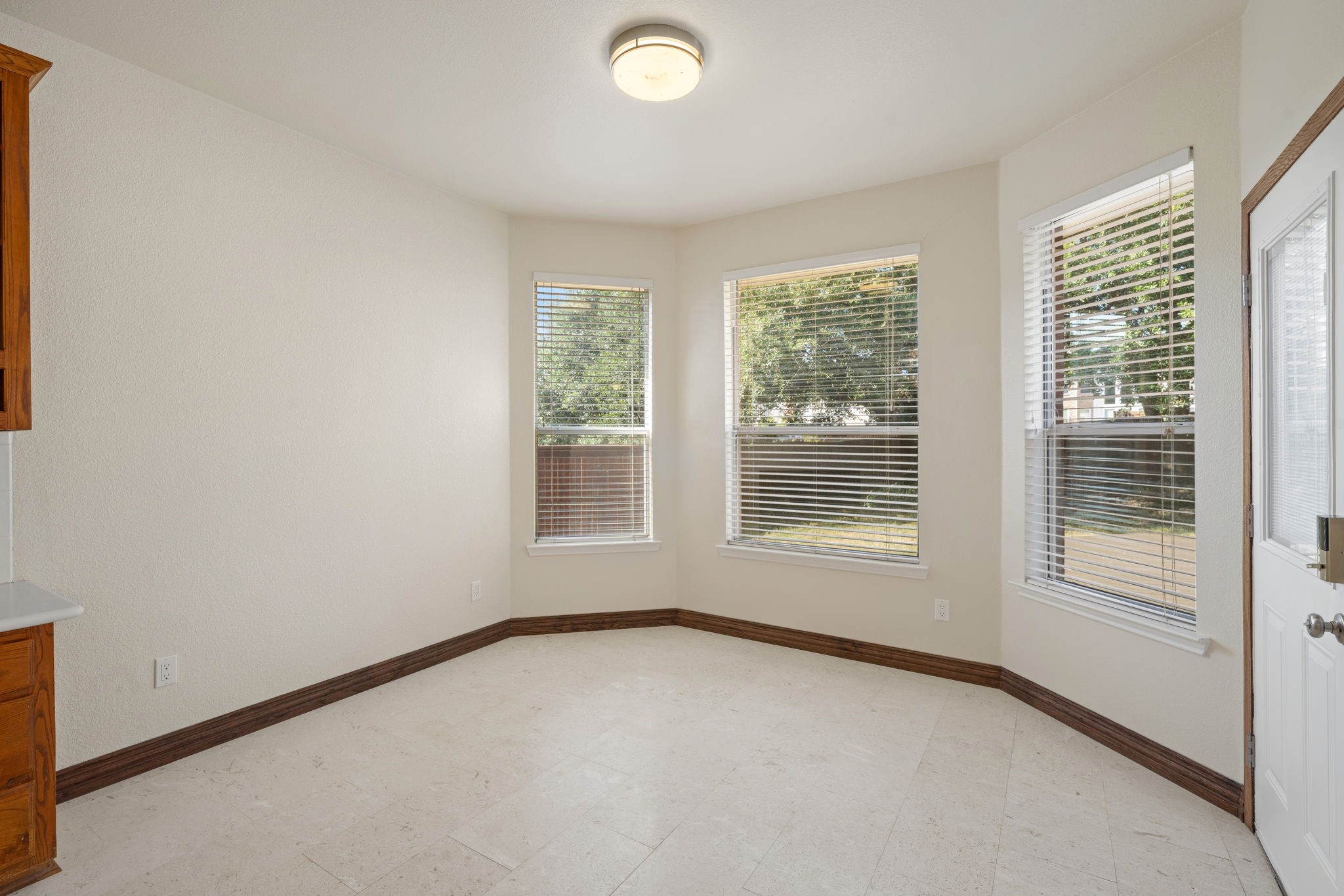 1718 Lake Bluff Drive