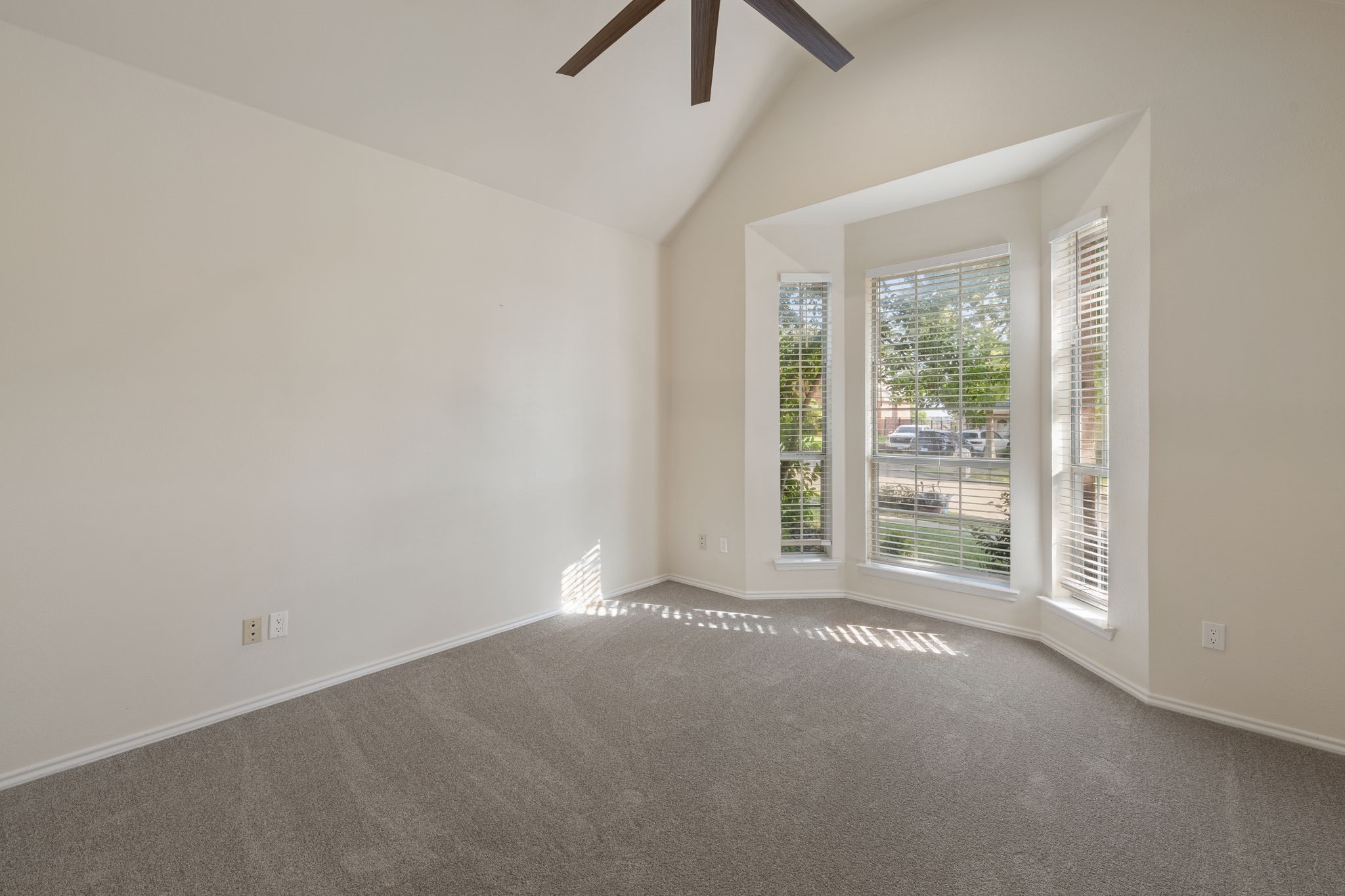 1718 Lake Bluff Drive