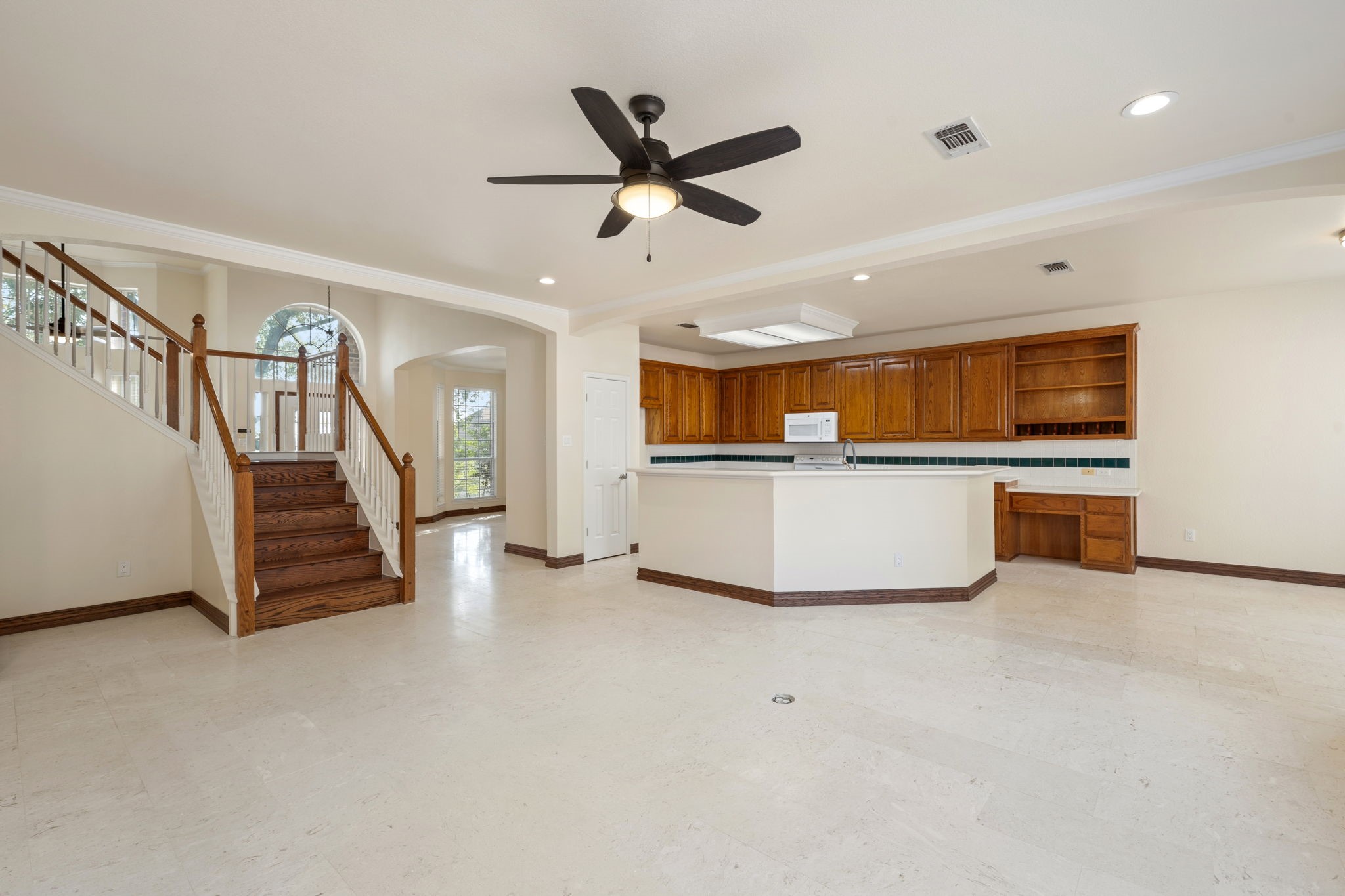 1718 Lake Bluff Drive