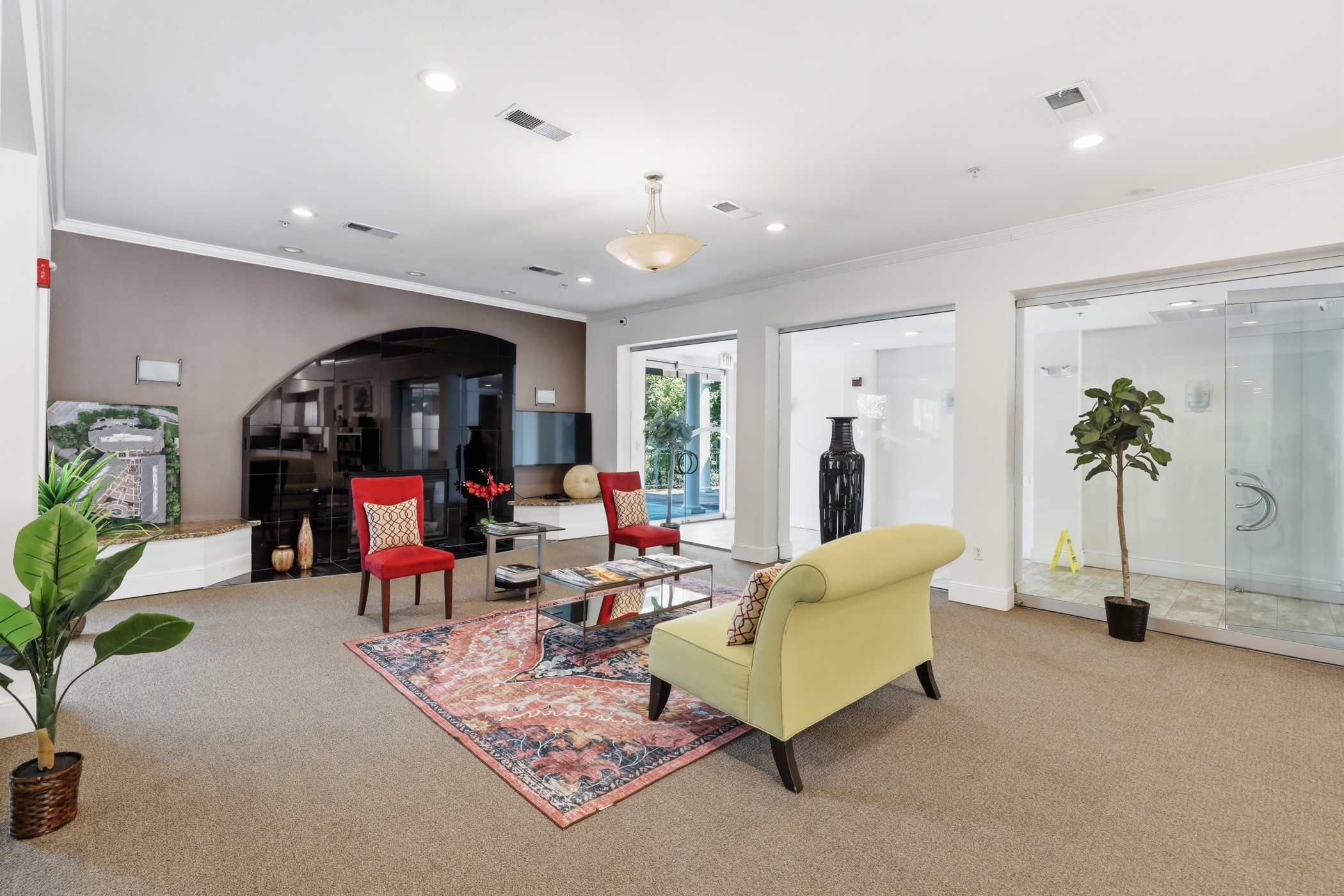 3102 Kings Road 2212