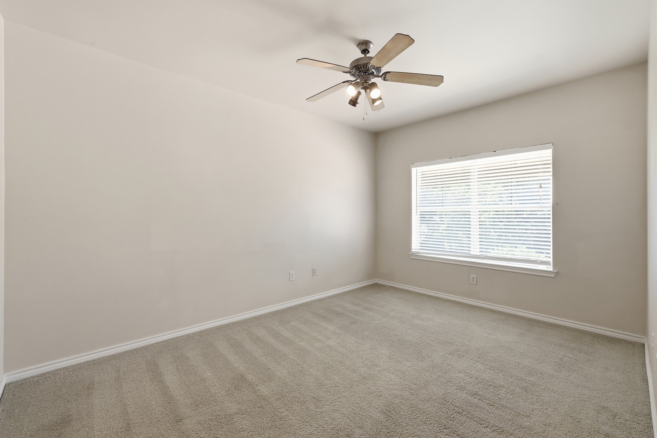 3102 Kings Road 2212