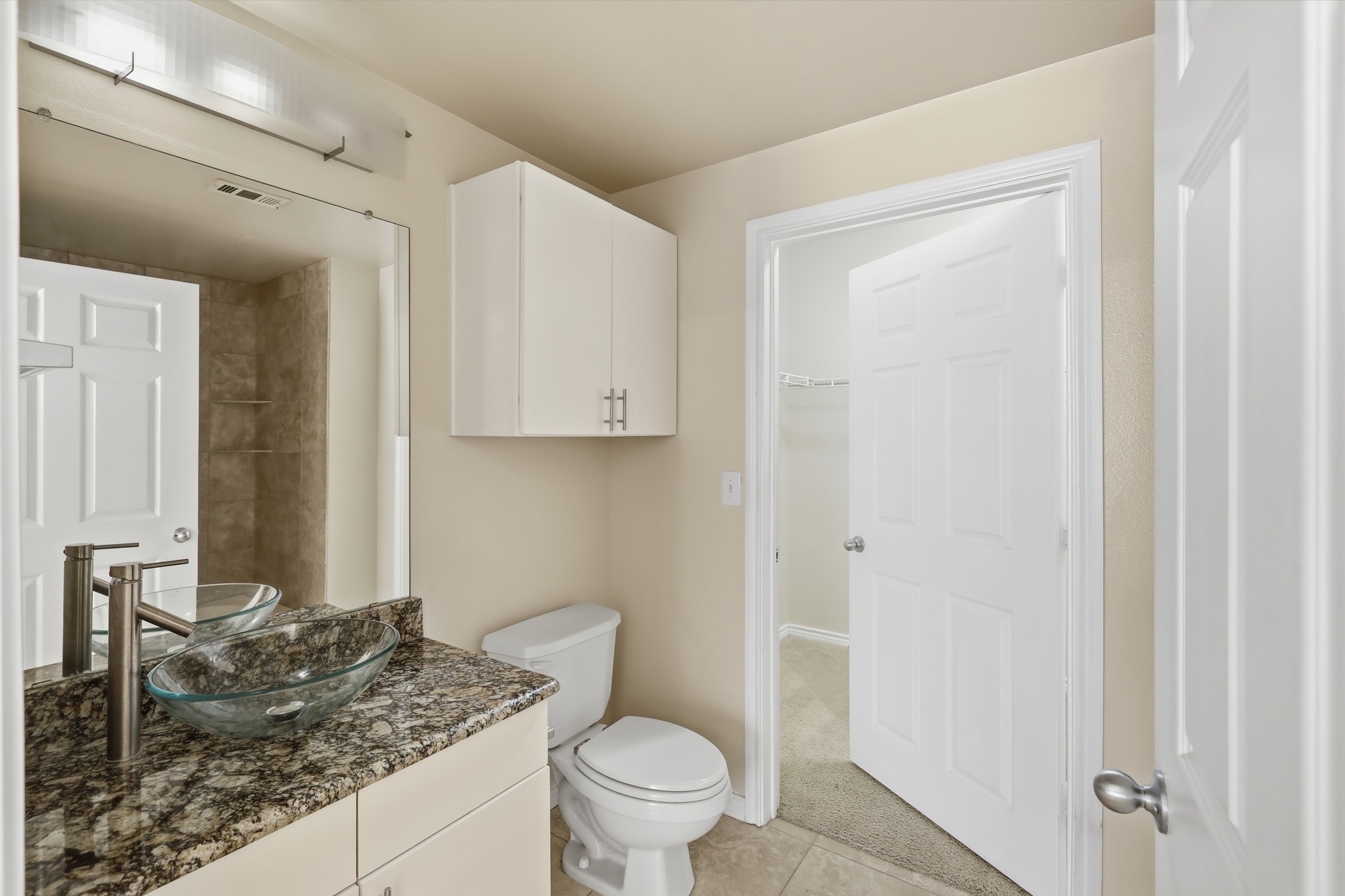 3102 Kings Road 2212
