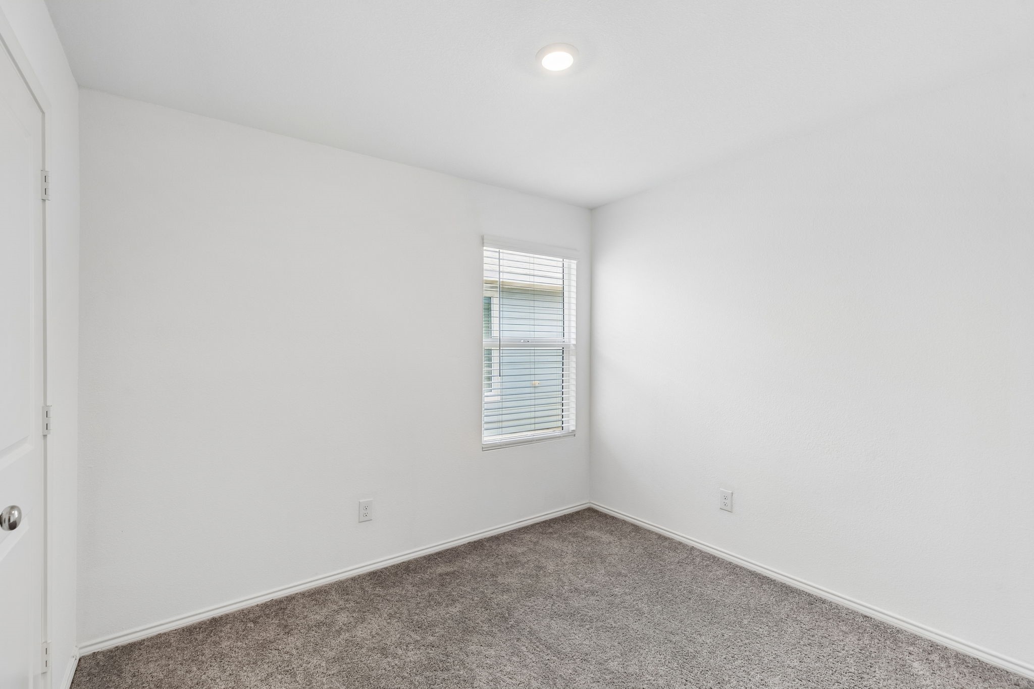 136 Thresher Lane