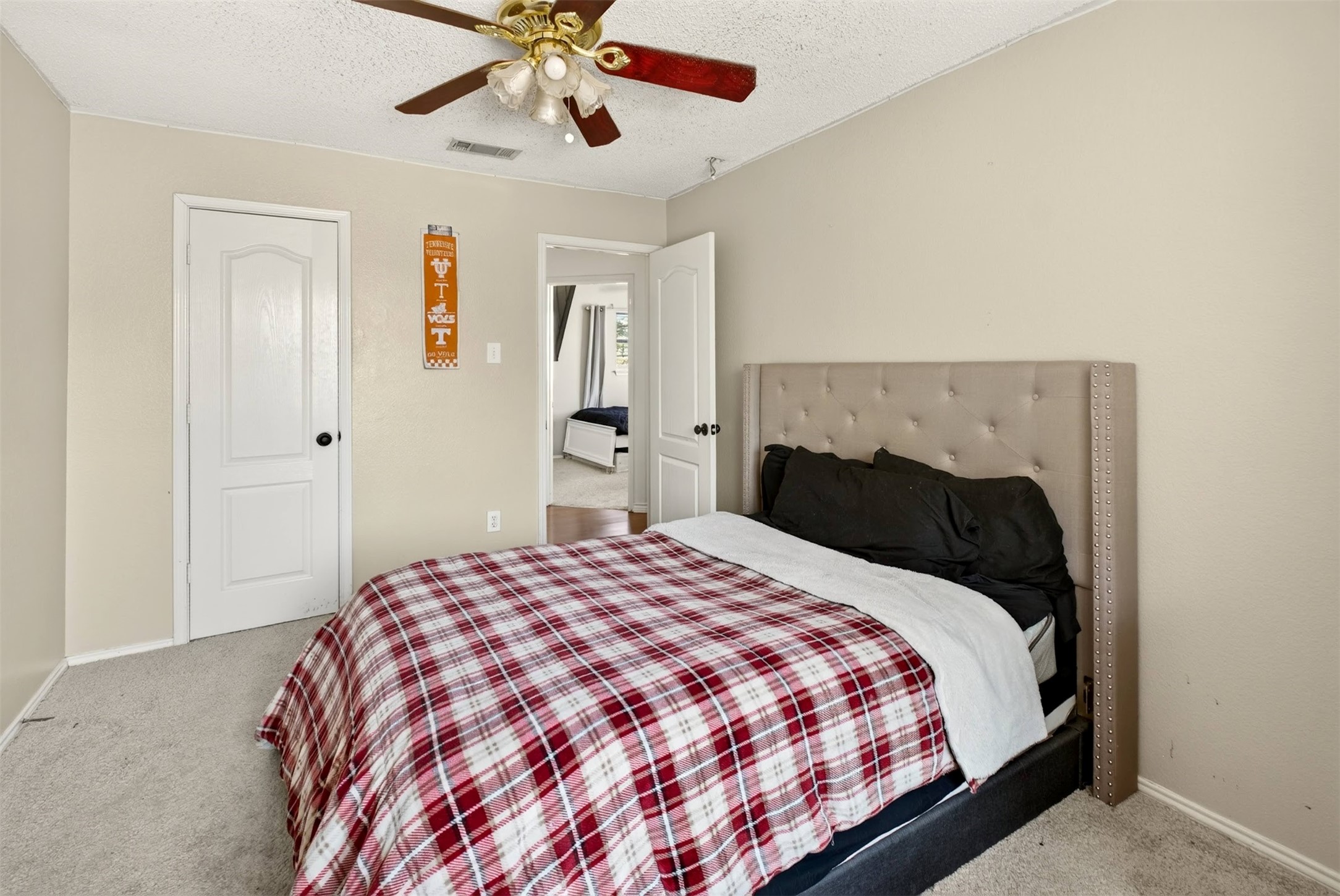 2272 Bresee Drive