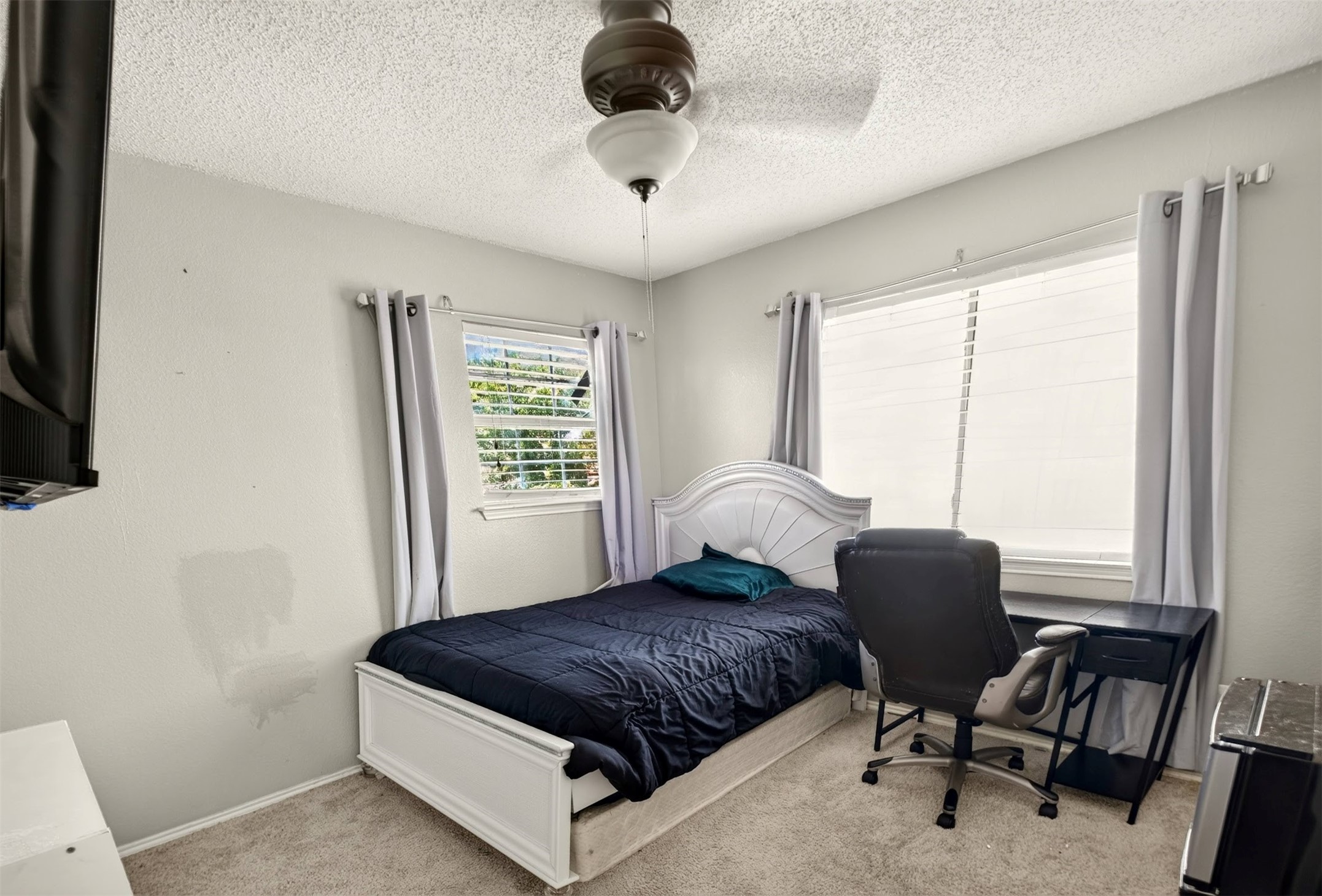 2272 Bresee Drive