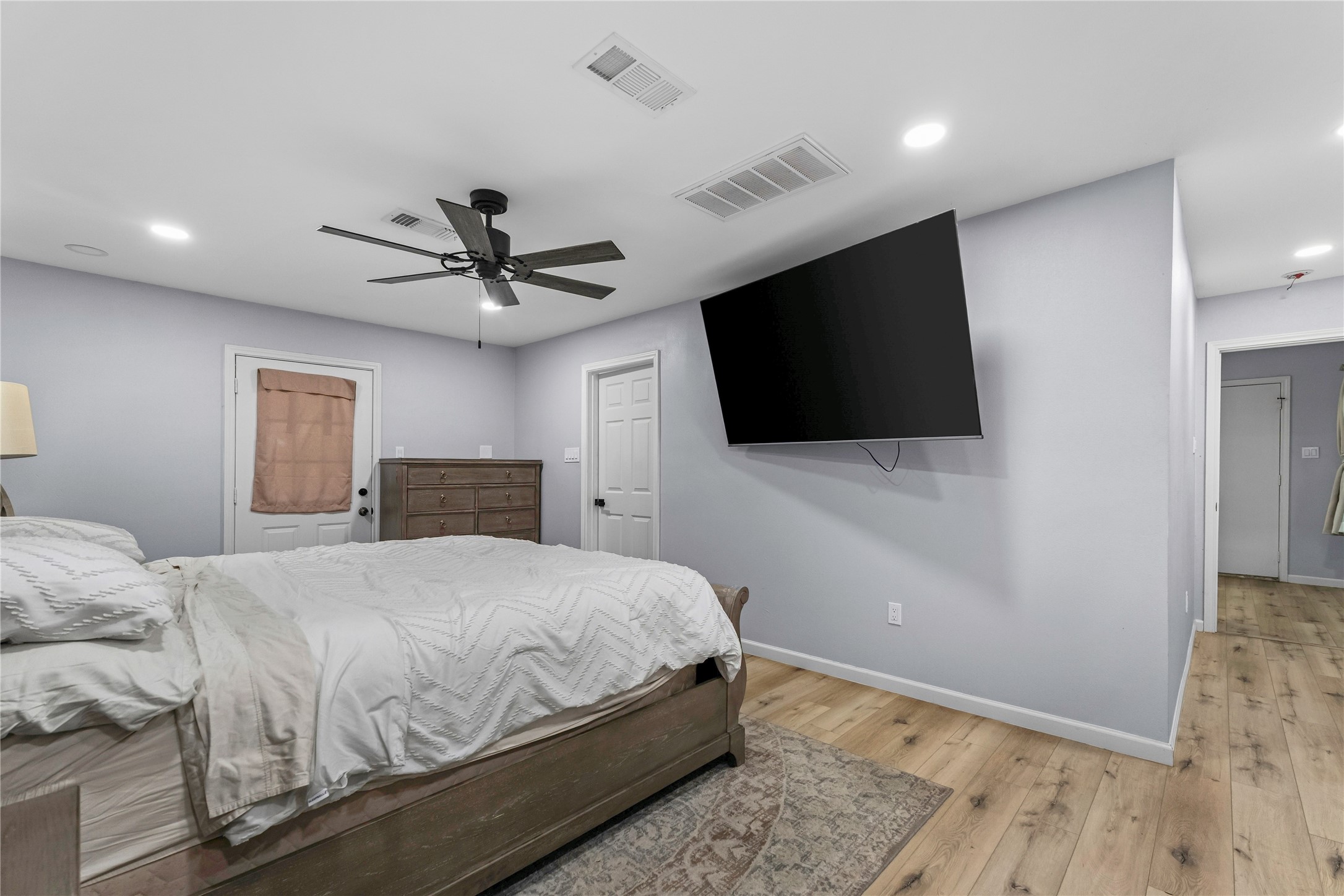 8128 Newman Drive