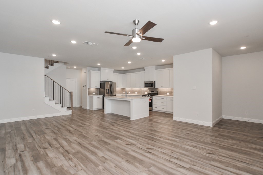 2805 Jacaranda Drive