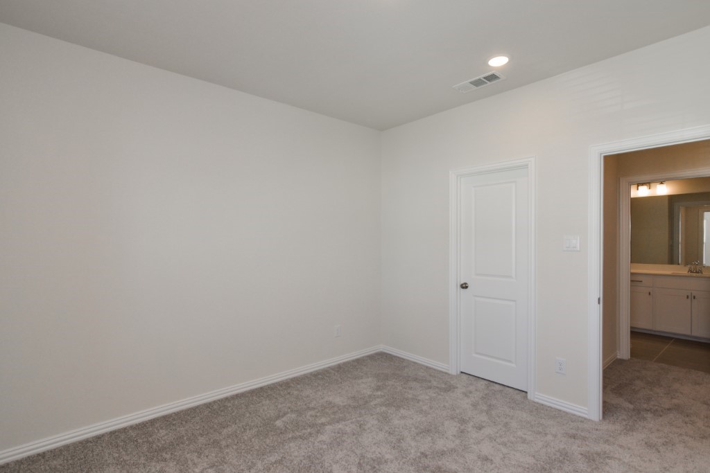 2805 Jacaranda Drive