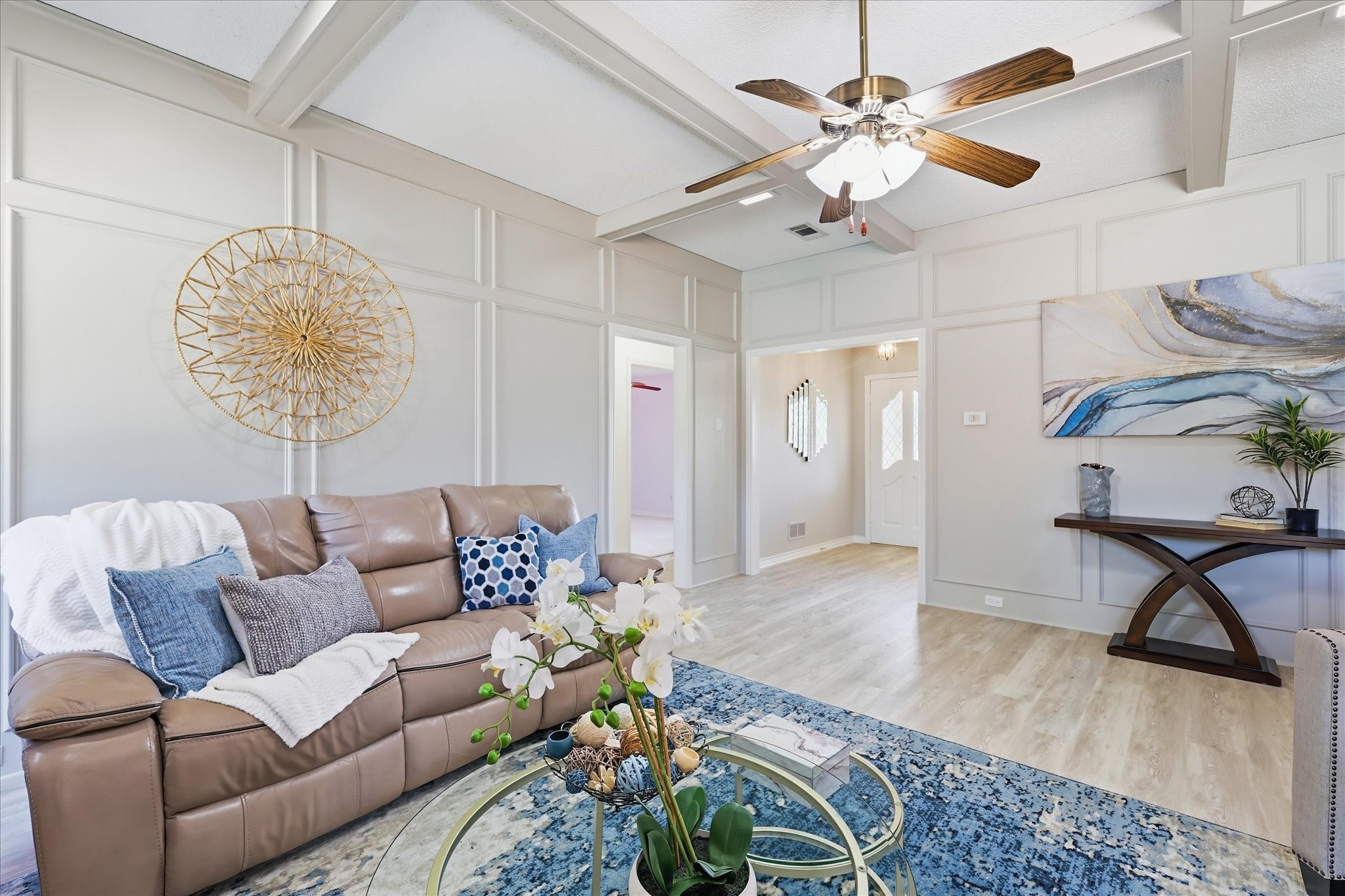 1915 Robin Meadow Circle