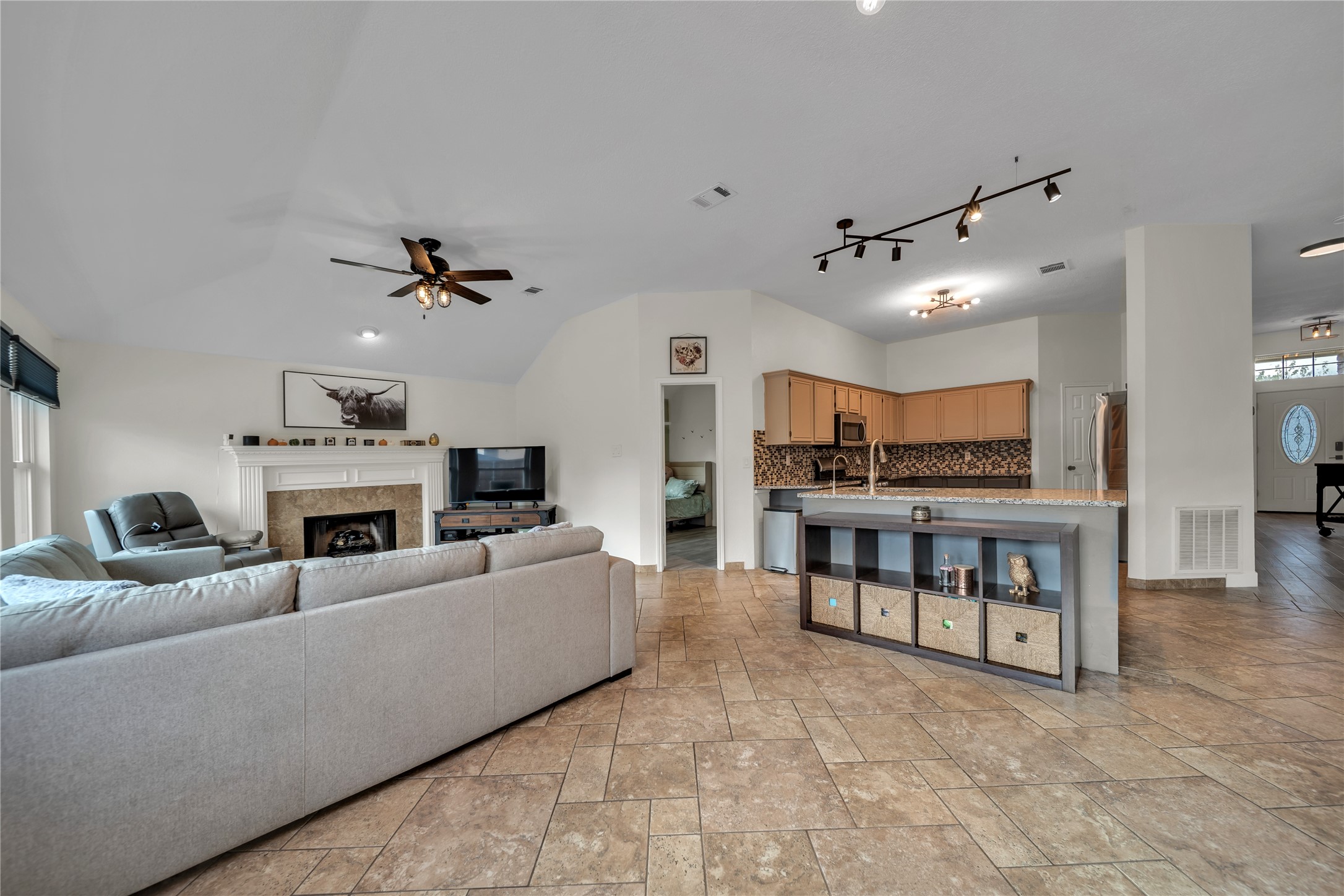 2604 Hackberry Creek