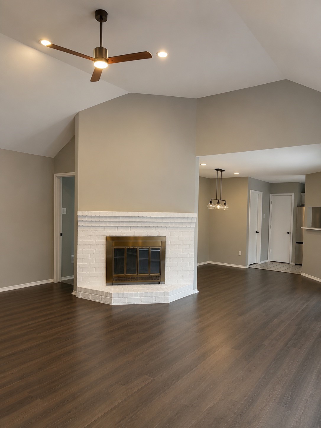 1120 Old Barn Lane
