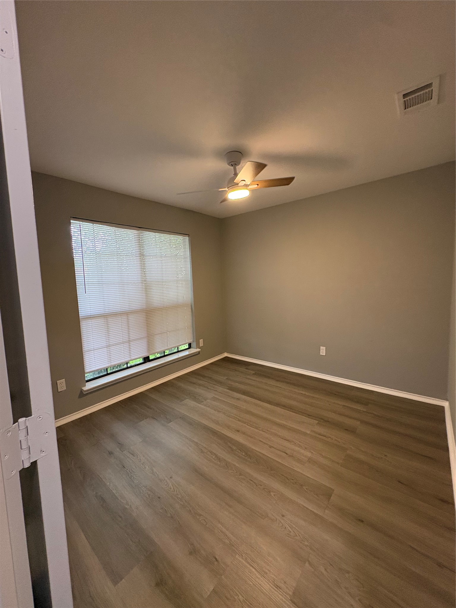 1120 Old Barn Lane