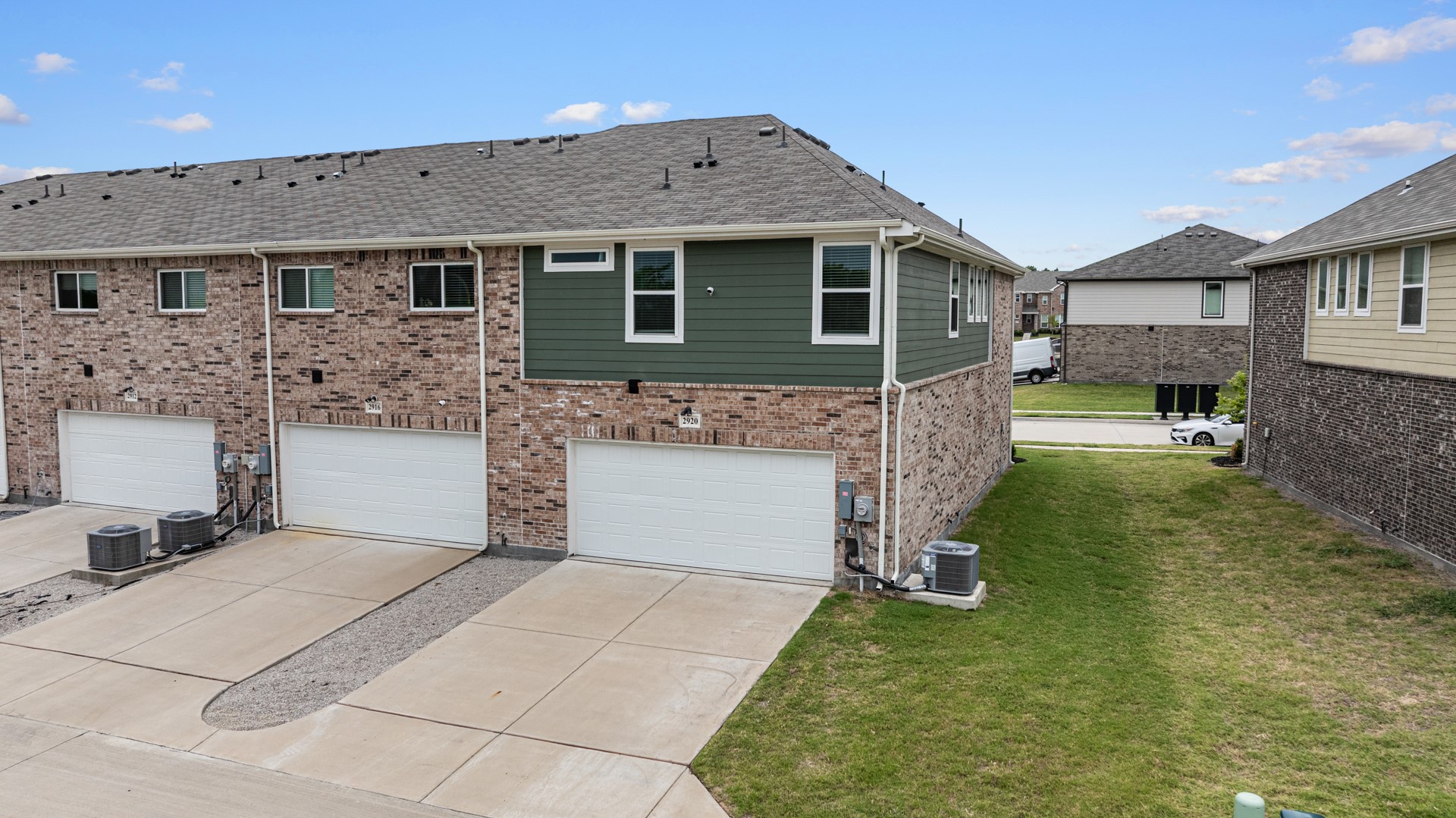 2920 Baneberry Lane