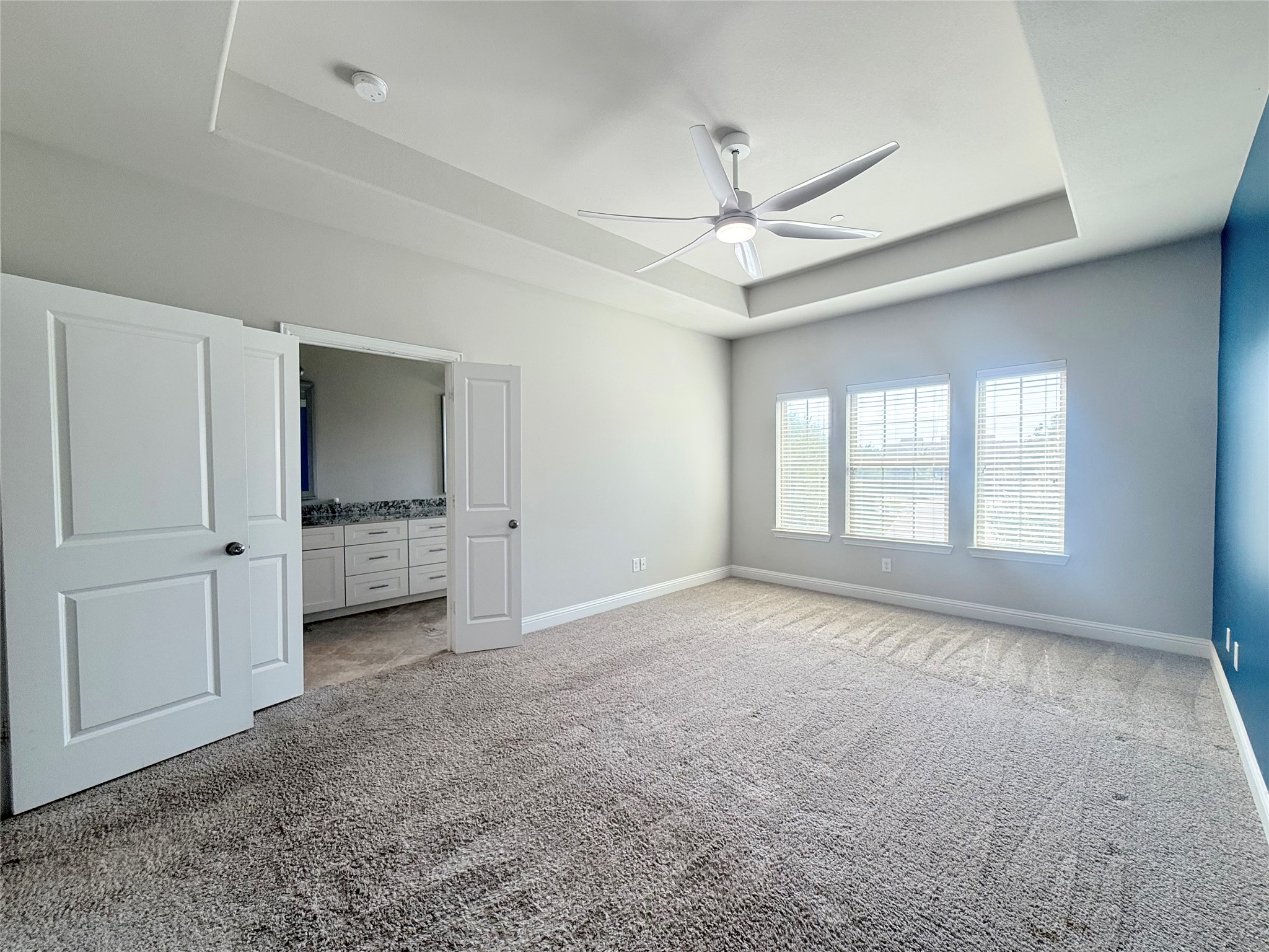 6300 Hermosa Drive
