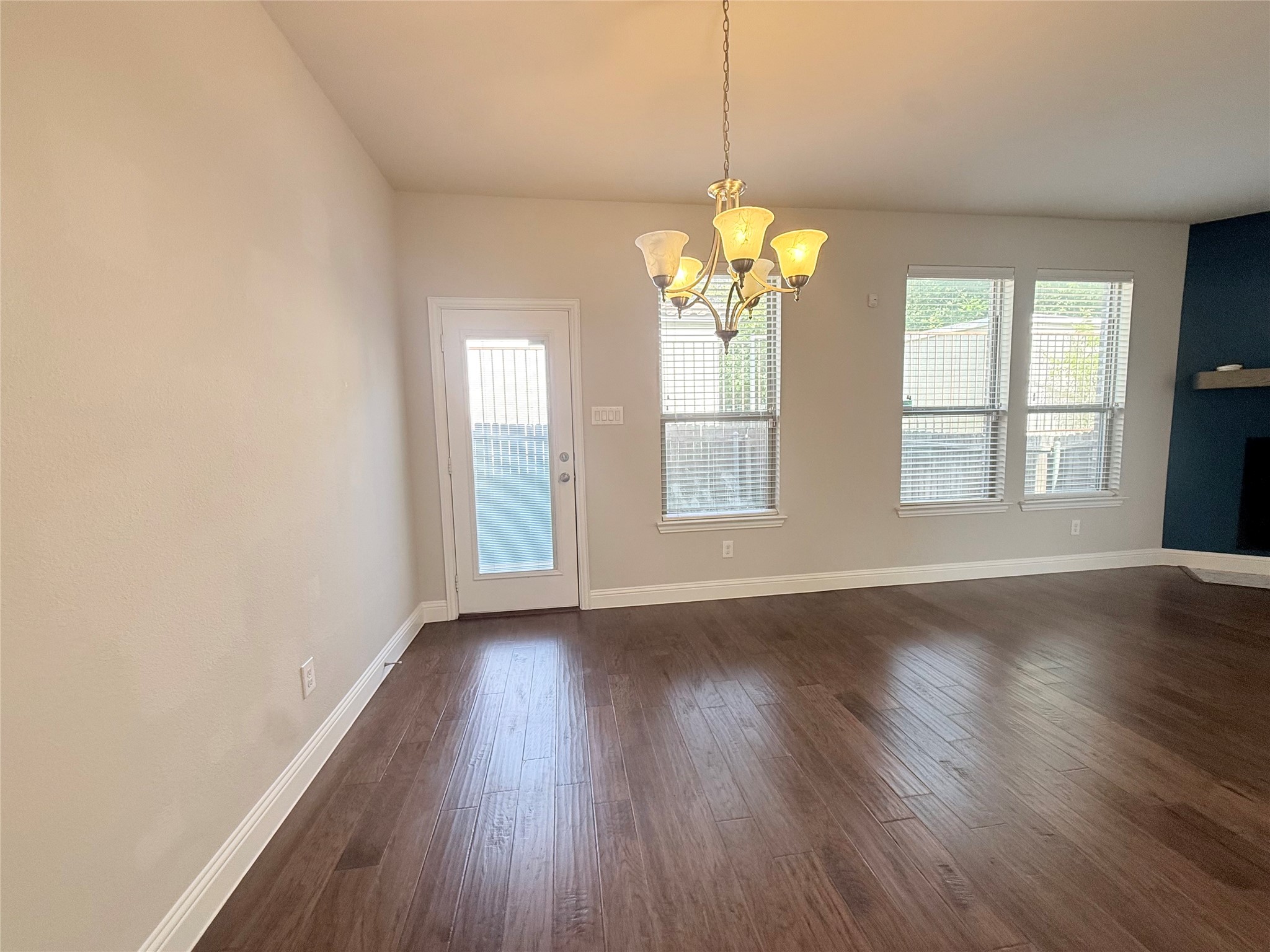 6300 Hermosa Drive