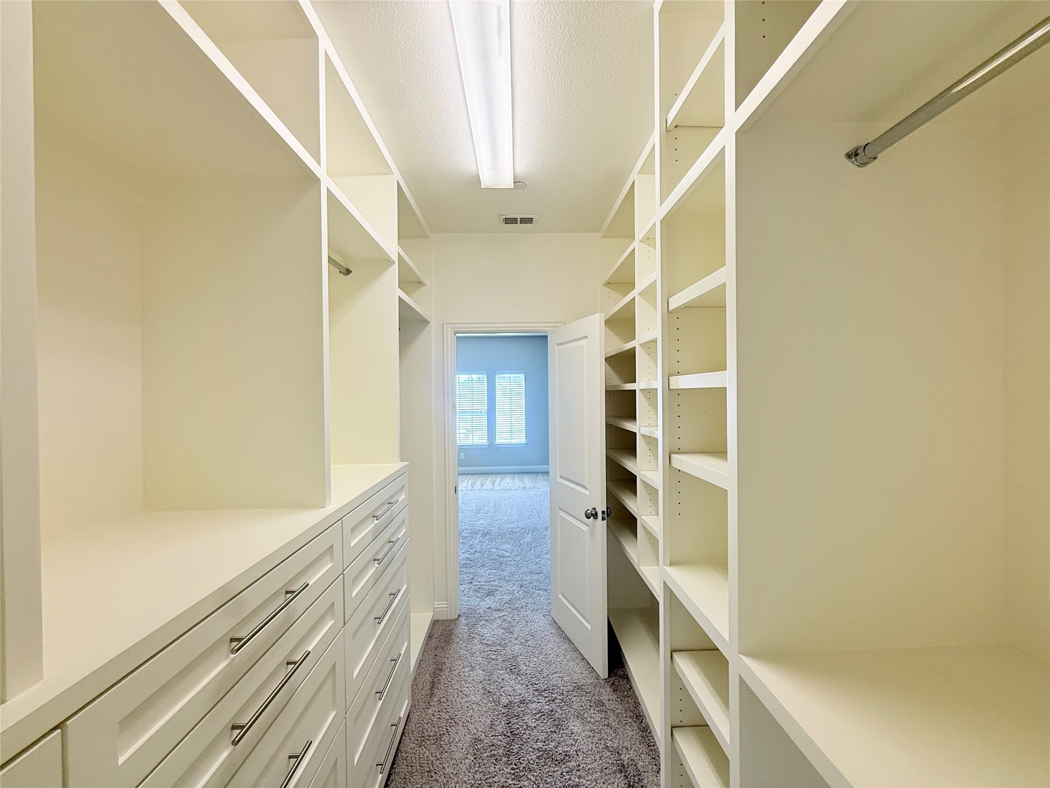 6300 Hermosa Drive
