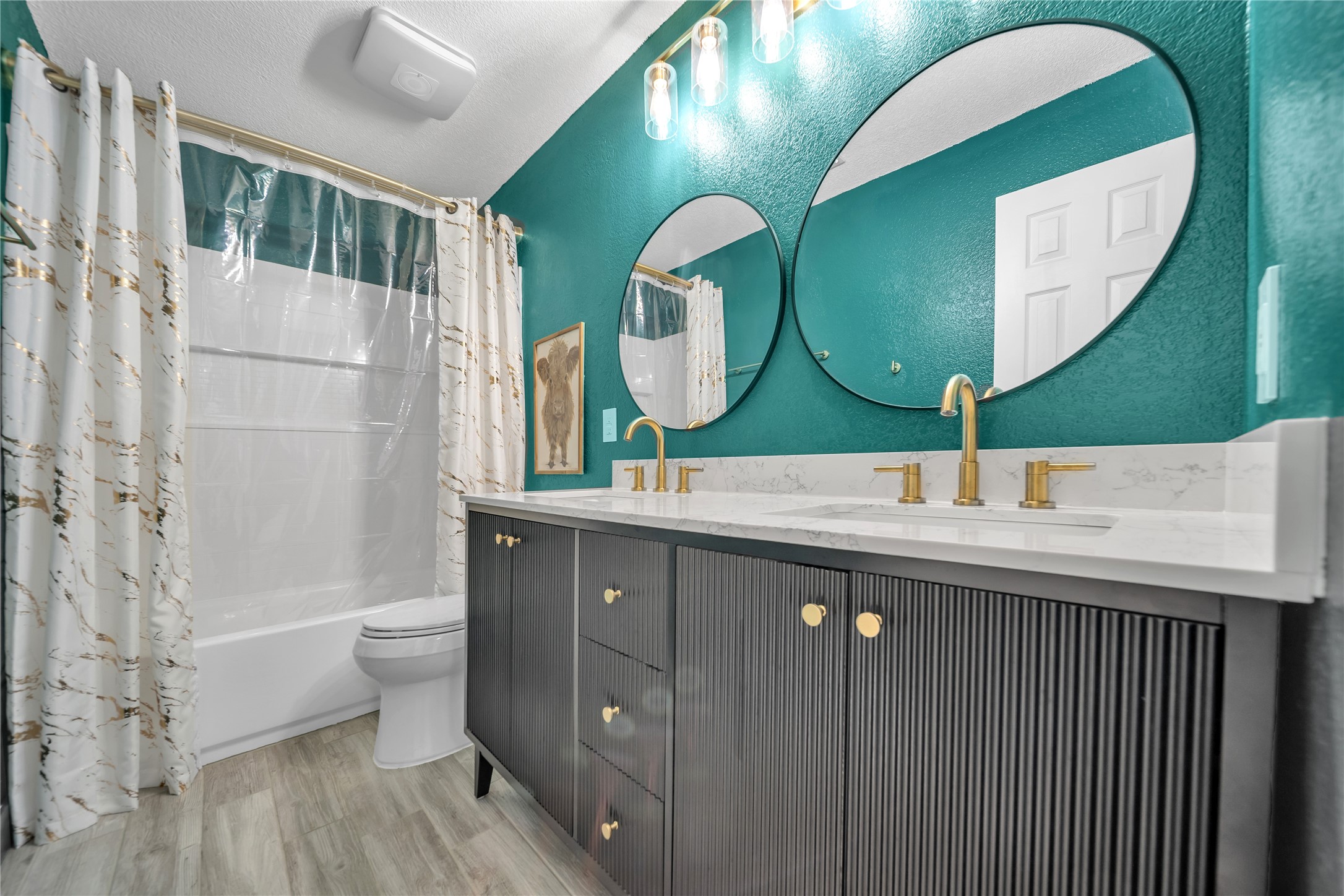 2604 Hackberry Creek