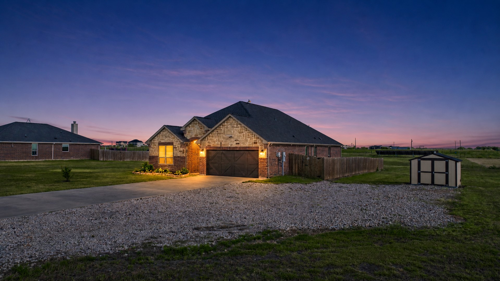9689 County Road 4116