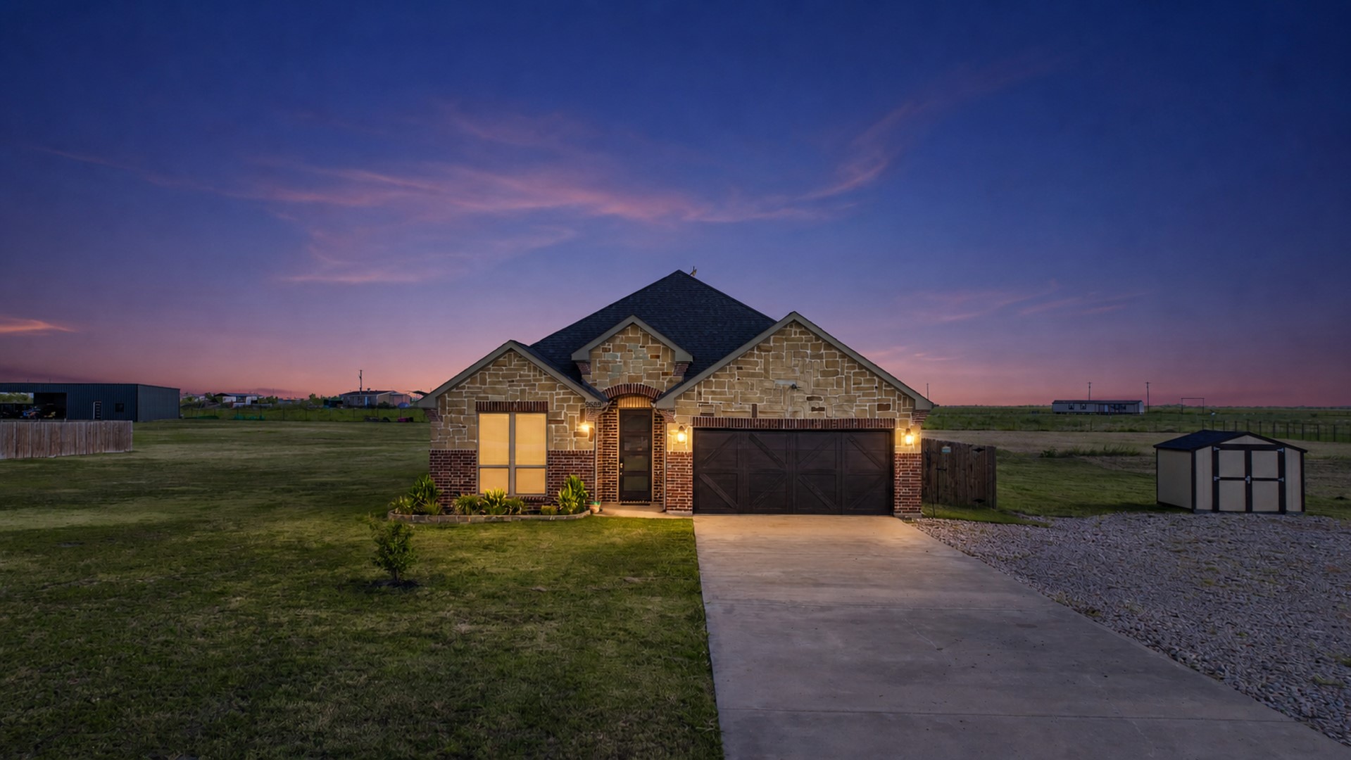 9689 County Road 4116