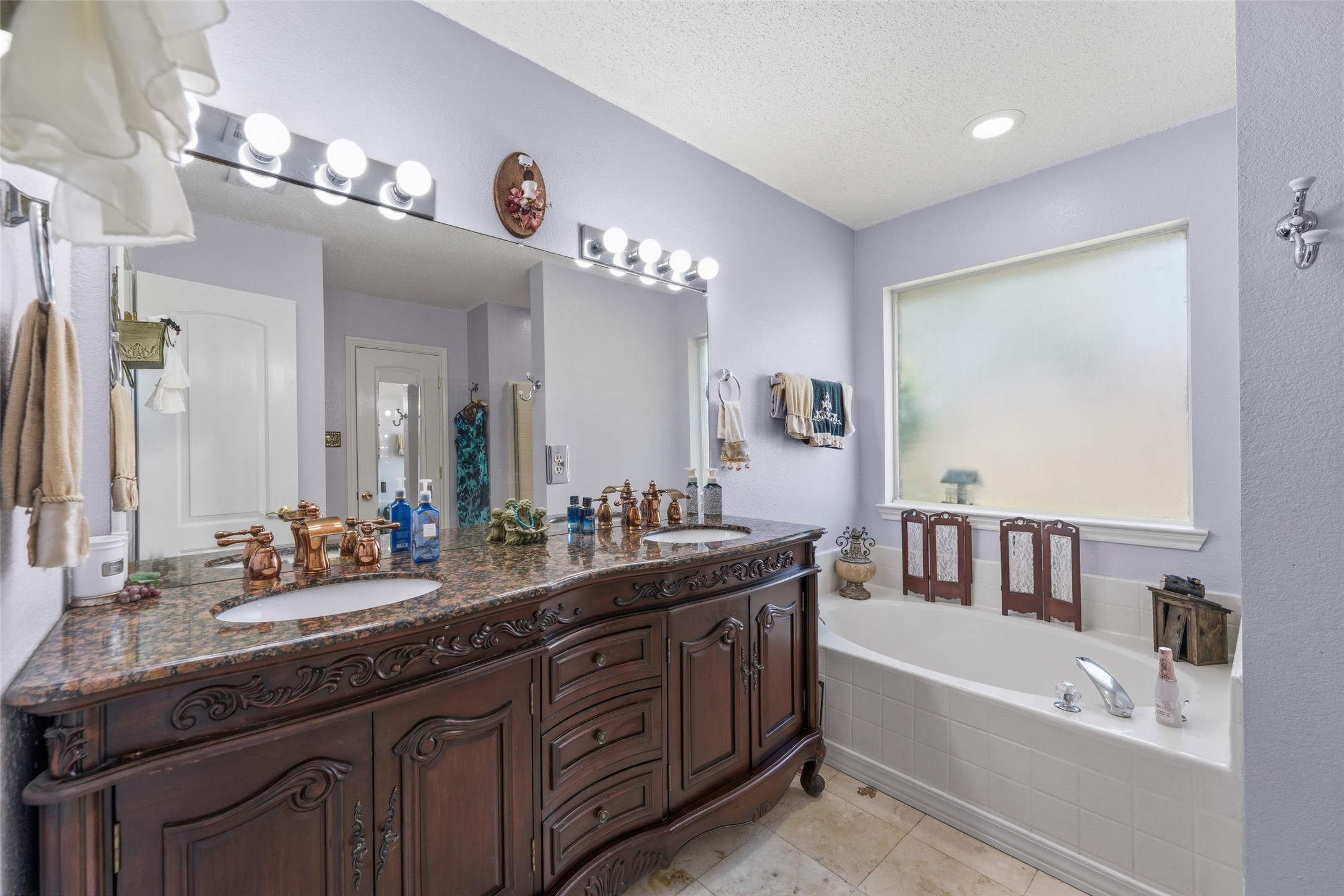10154 Country View Lane