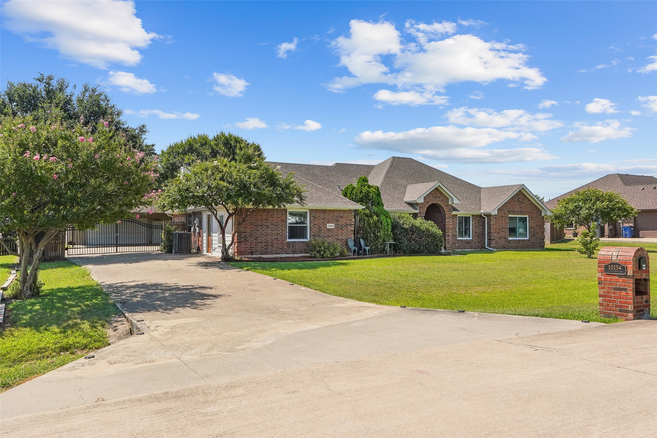 10154 Country View Lane