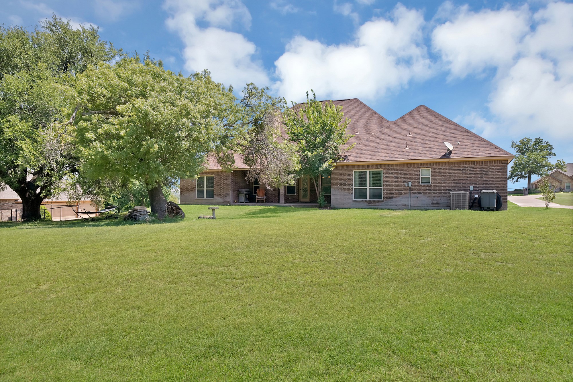 112 Meadow Arbor Drive