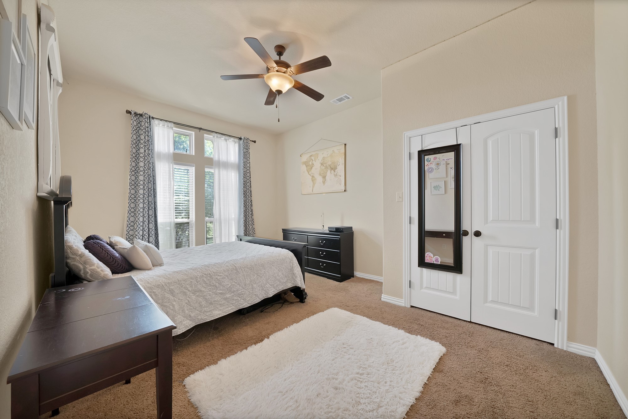112 Meadow Arbor Drive