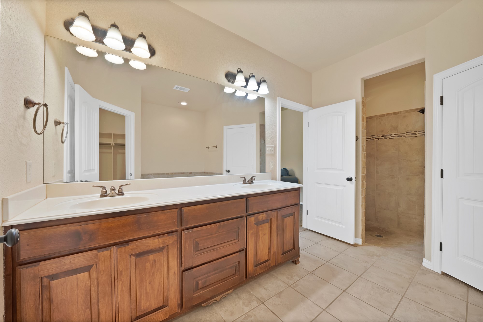 112 Meadow Arbor Drive