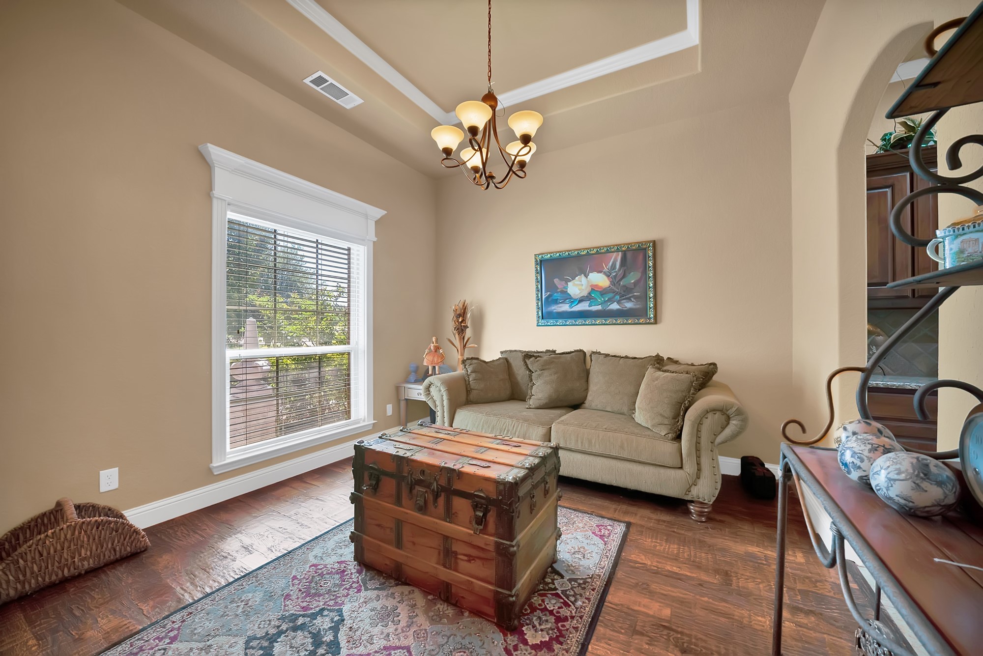 112 Meadow Arbor Drive