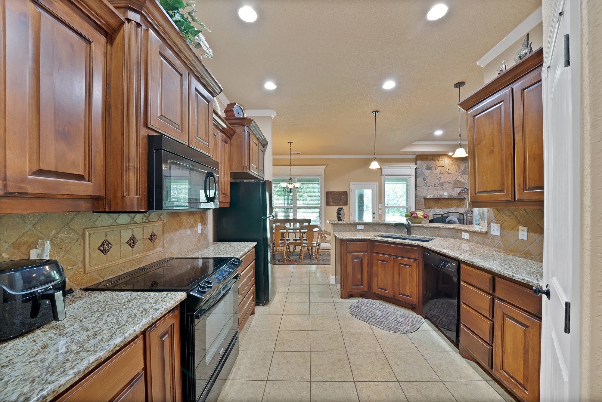 112 Meadow Arbor Drive