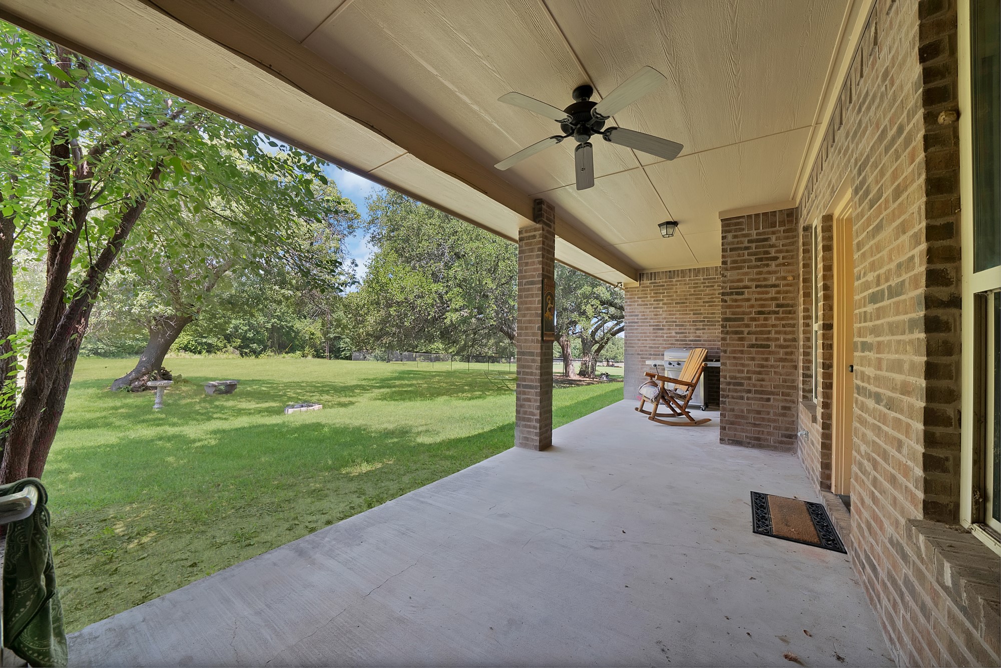 112 Meadow Arbor Drive