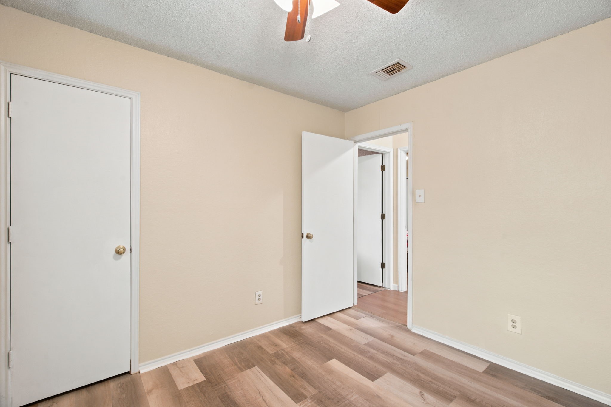 4837 Thistledown Drive
