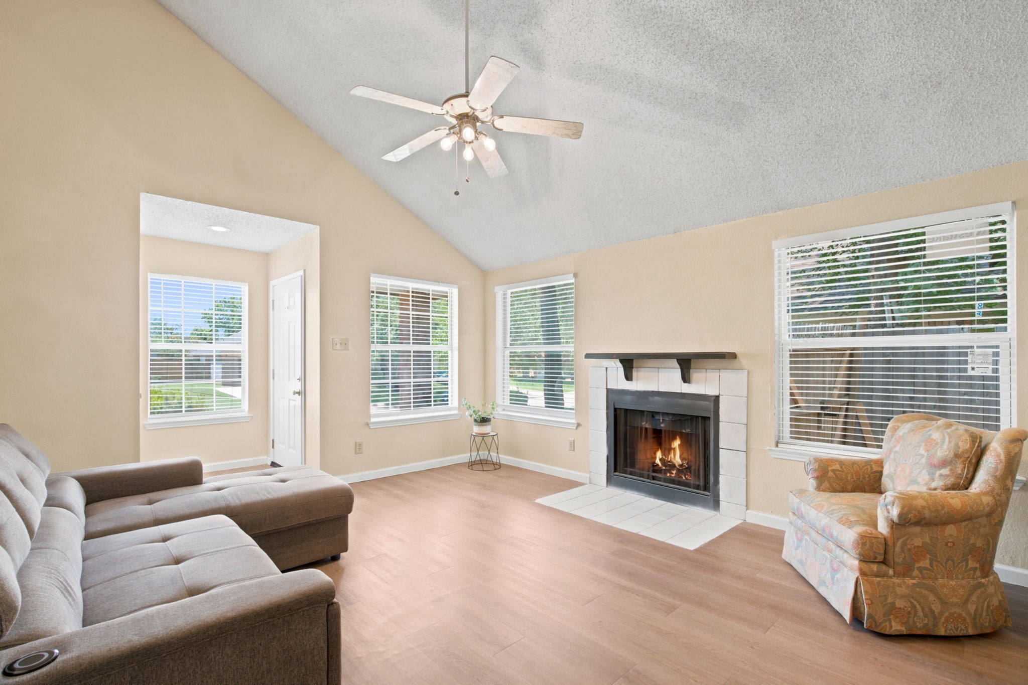 4837 Thistledown Drive