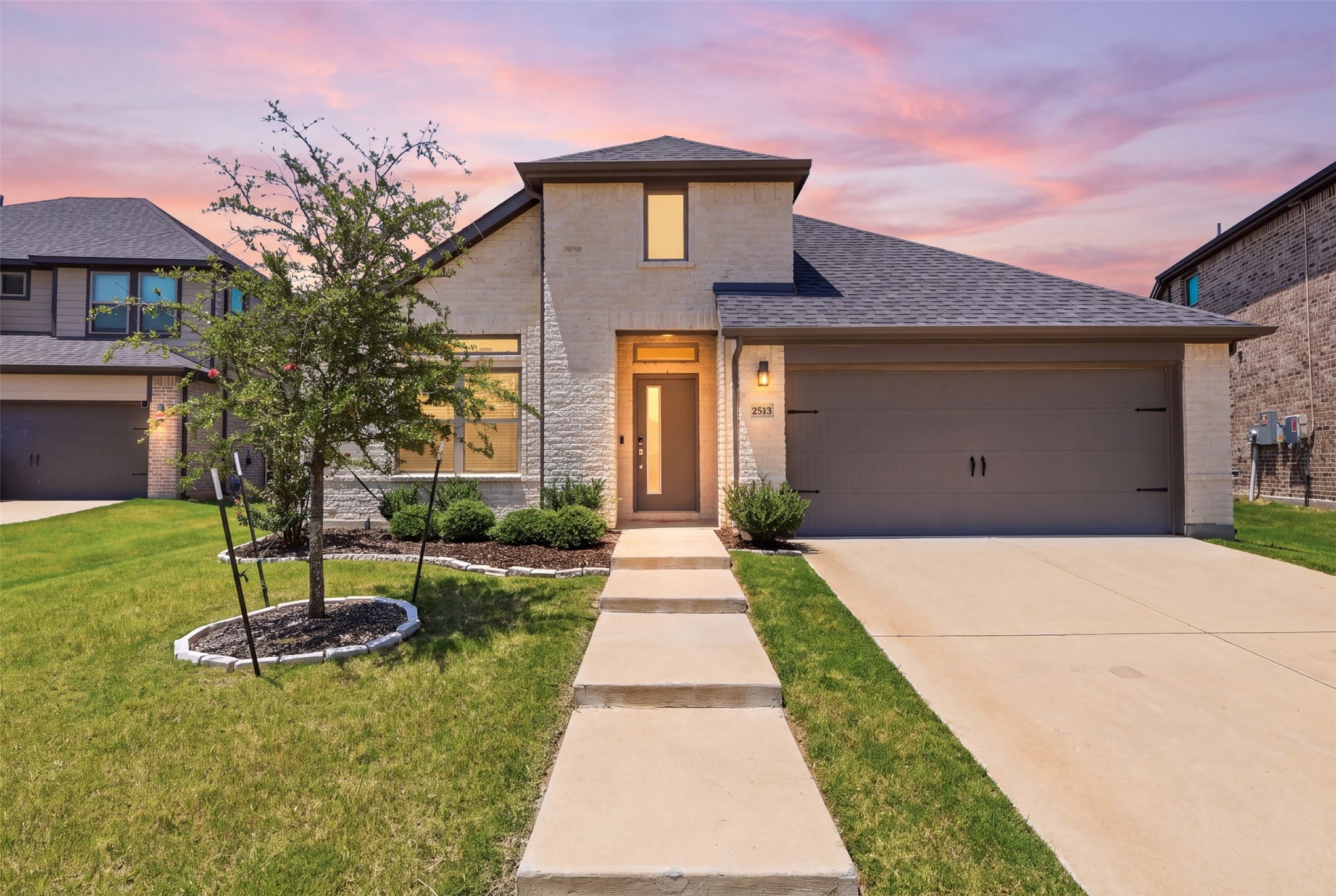 2513 Moser Lane