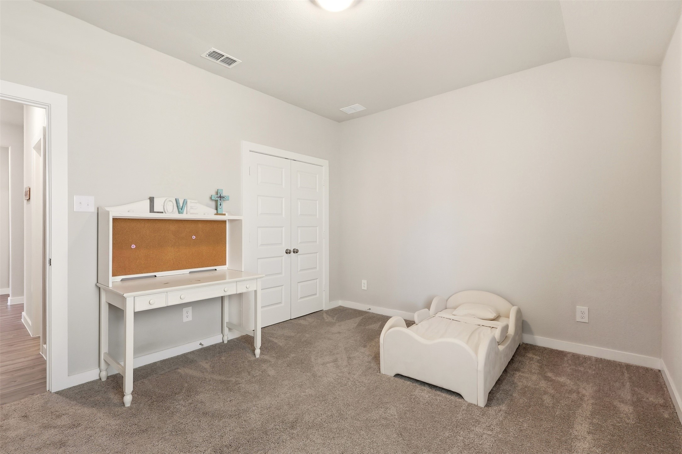 2513 Moser Lane