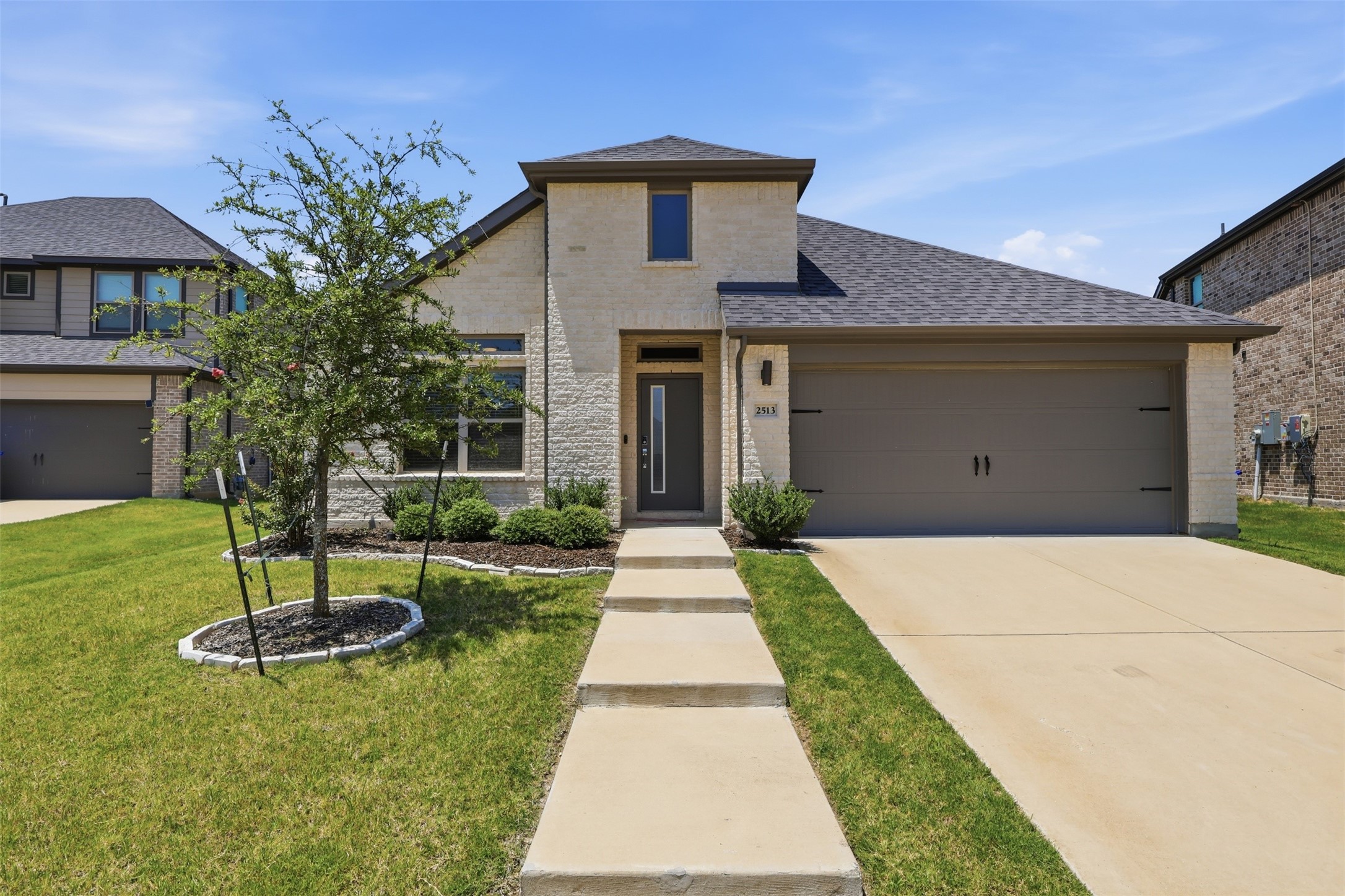 2513 Moser Lane