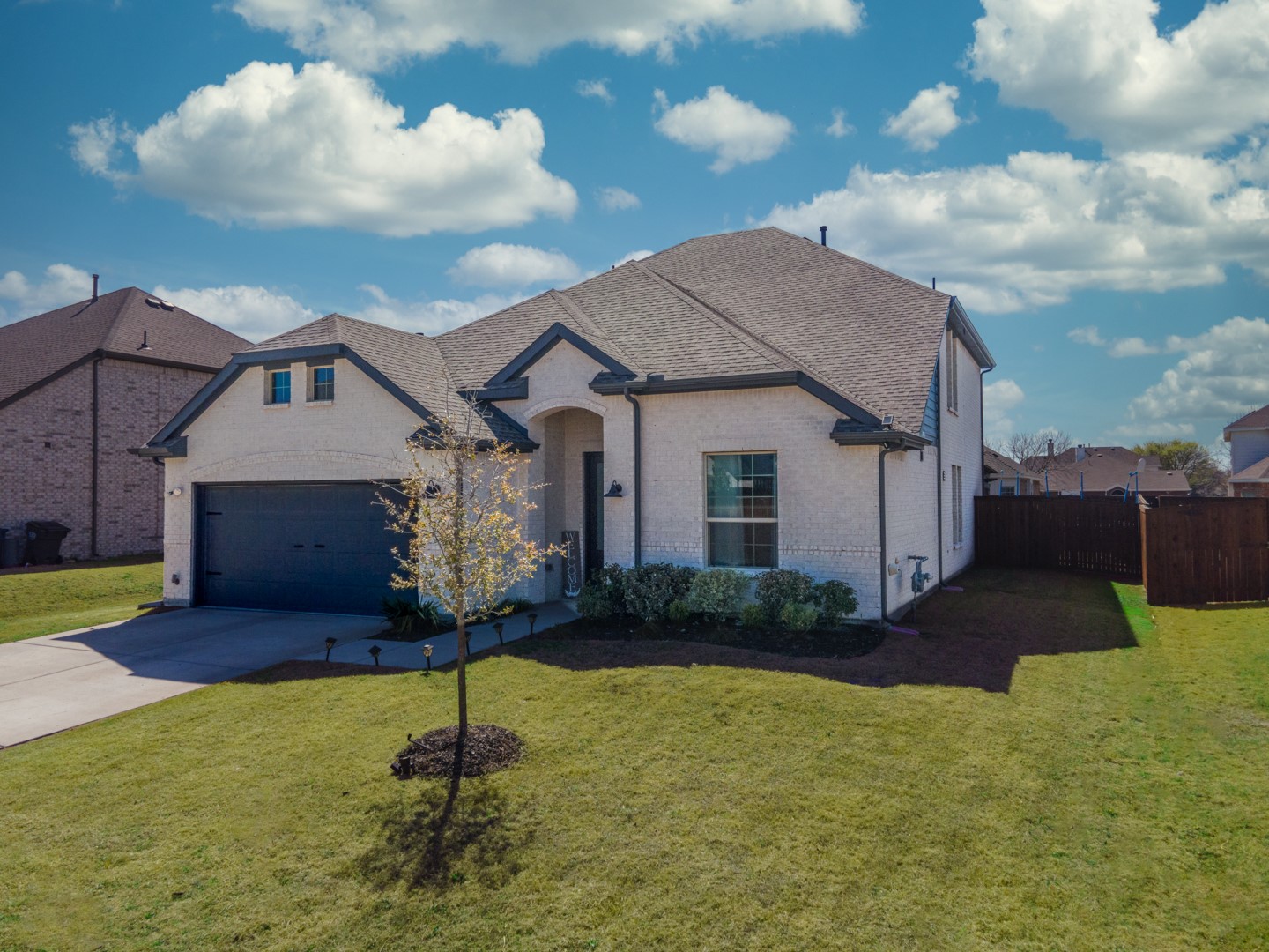 625 Ardsley Lane