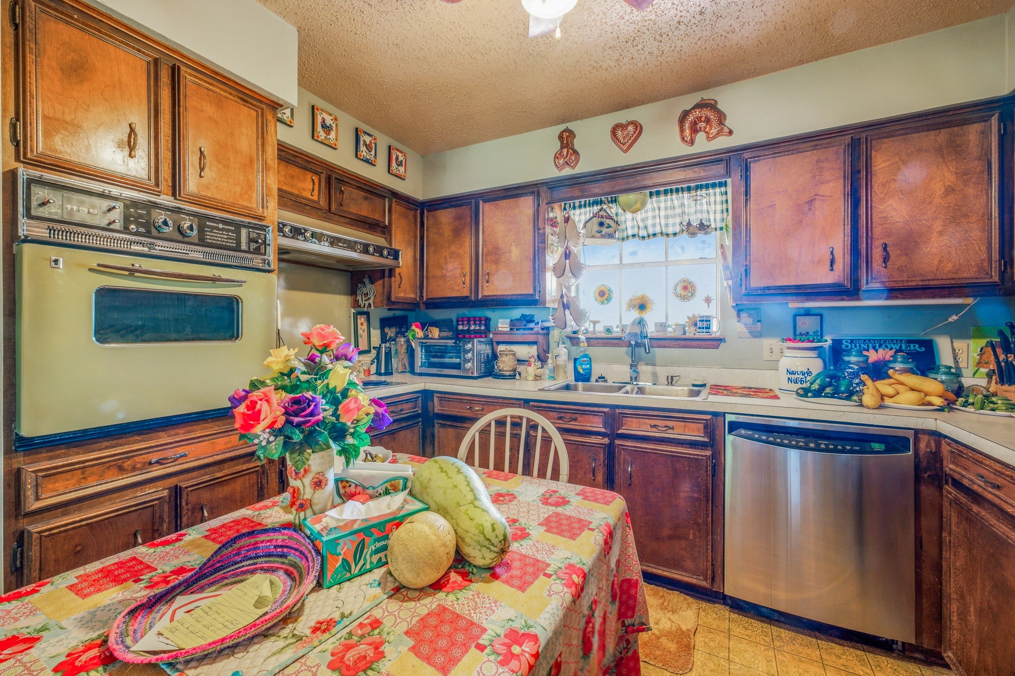 1642 Salesville Road
