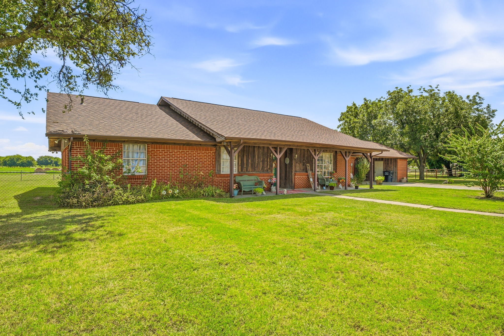 1642 Salesville Road