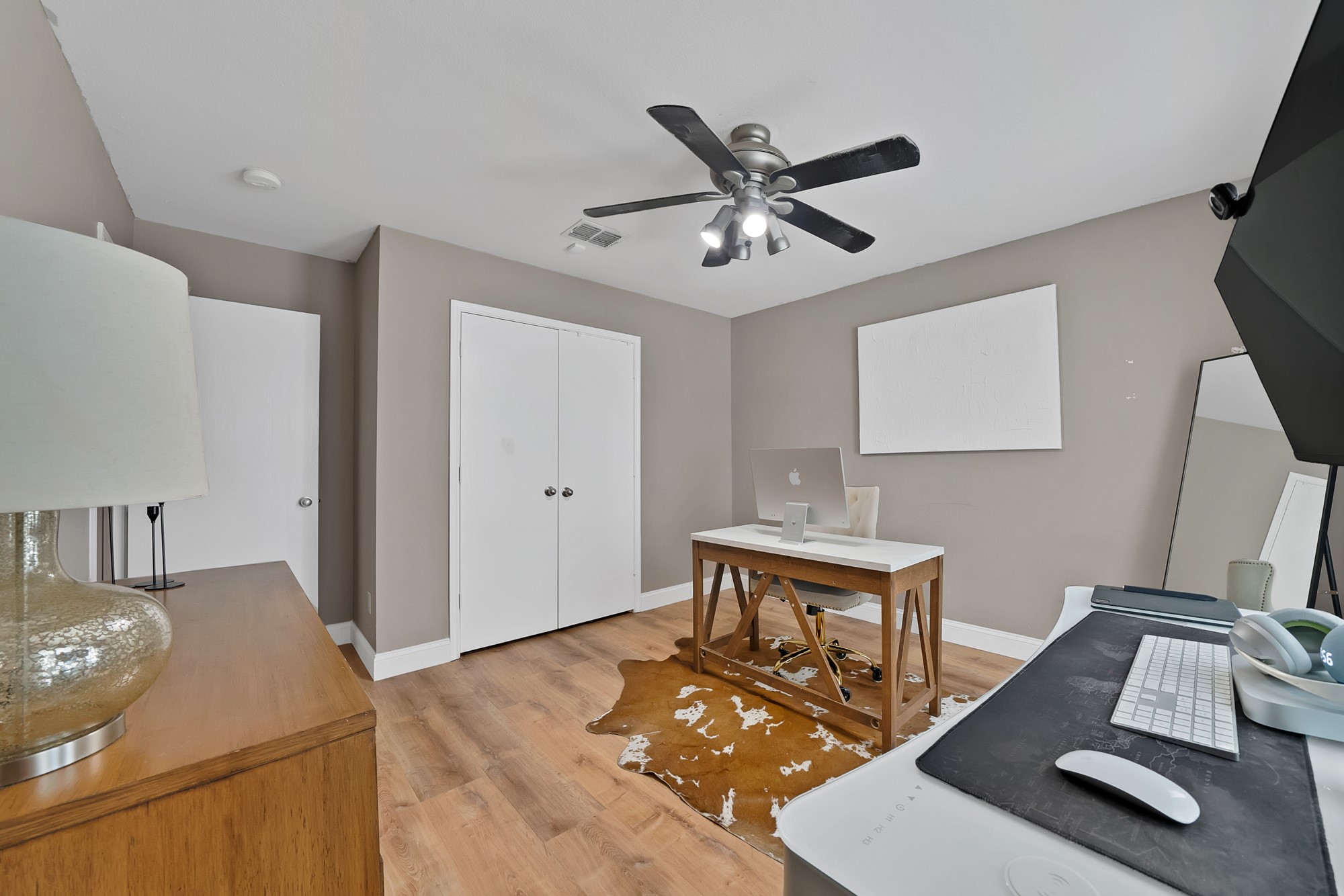 7604 Scarlet View Trail