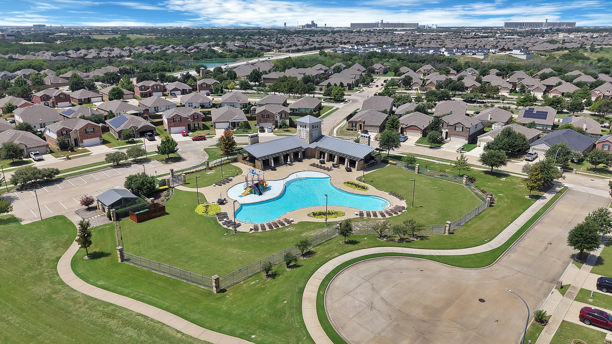 7604 Scarlet View Trail