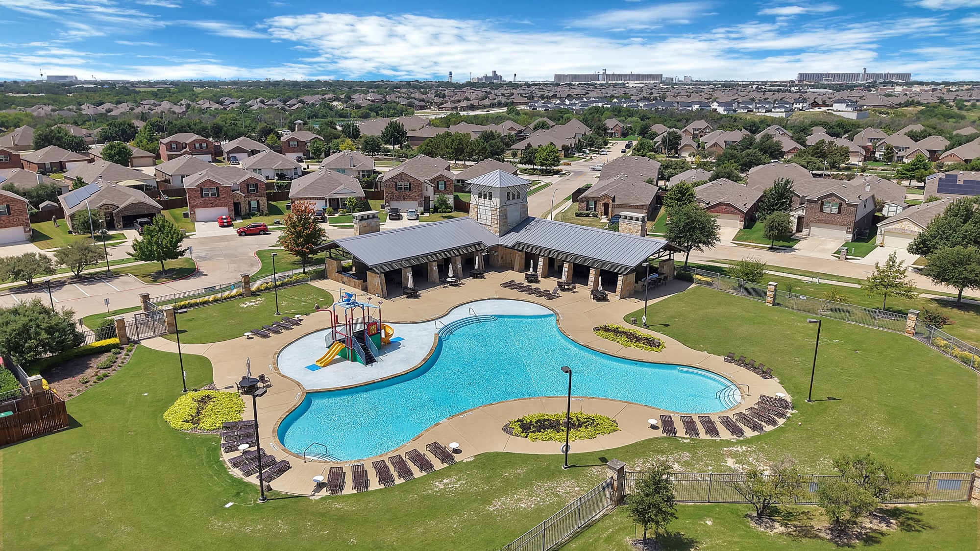 7604 Scarlet View Trail